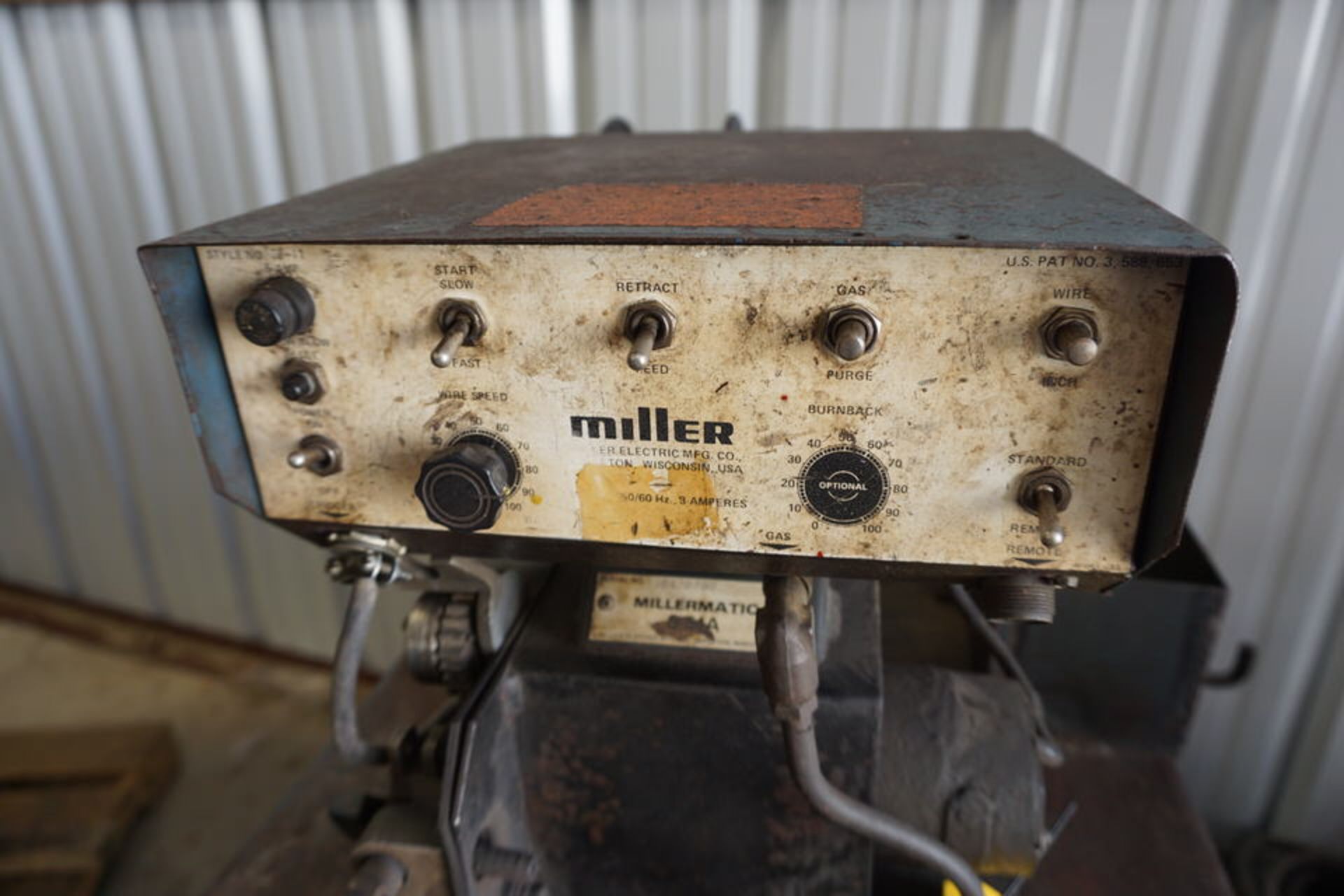 Miller Deltaweld 650 Welding Power Source w/ Millermatic Wire Feeder, 220V, 3PH - Image 4 of 6