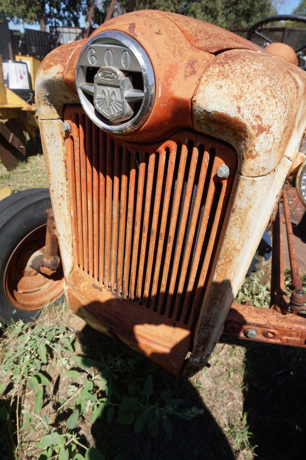 Ford Tractor w/ 5' Brush Mower, Series 600 (LOCATION: Alvarado, TX) - Image 10 of 10