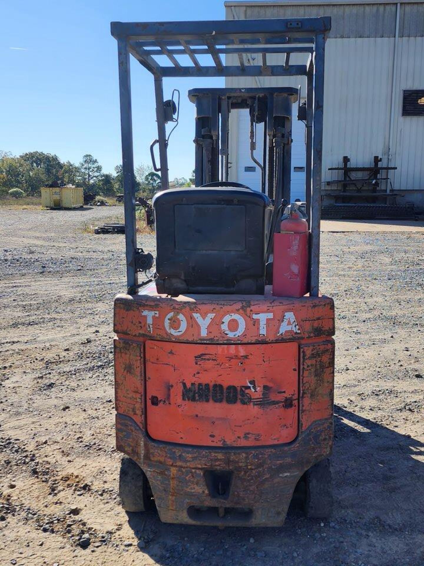 Toyota 30-5FBC15 Ele Forklift 3-Stage Mast; 185" Max Lift ht.; Hrs: 32,982.1; W/ Charger - Image 6 of 17