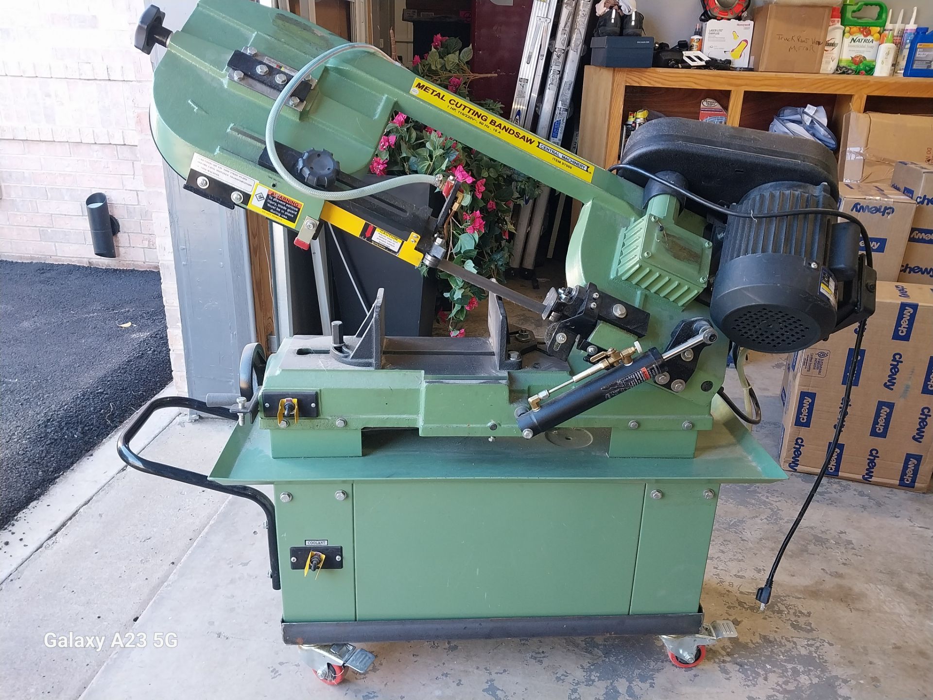 Central Machinery Horizontal Metal Cutting Saw