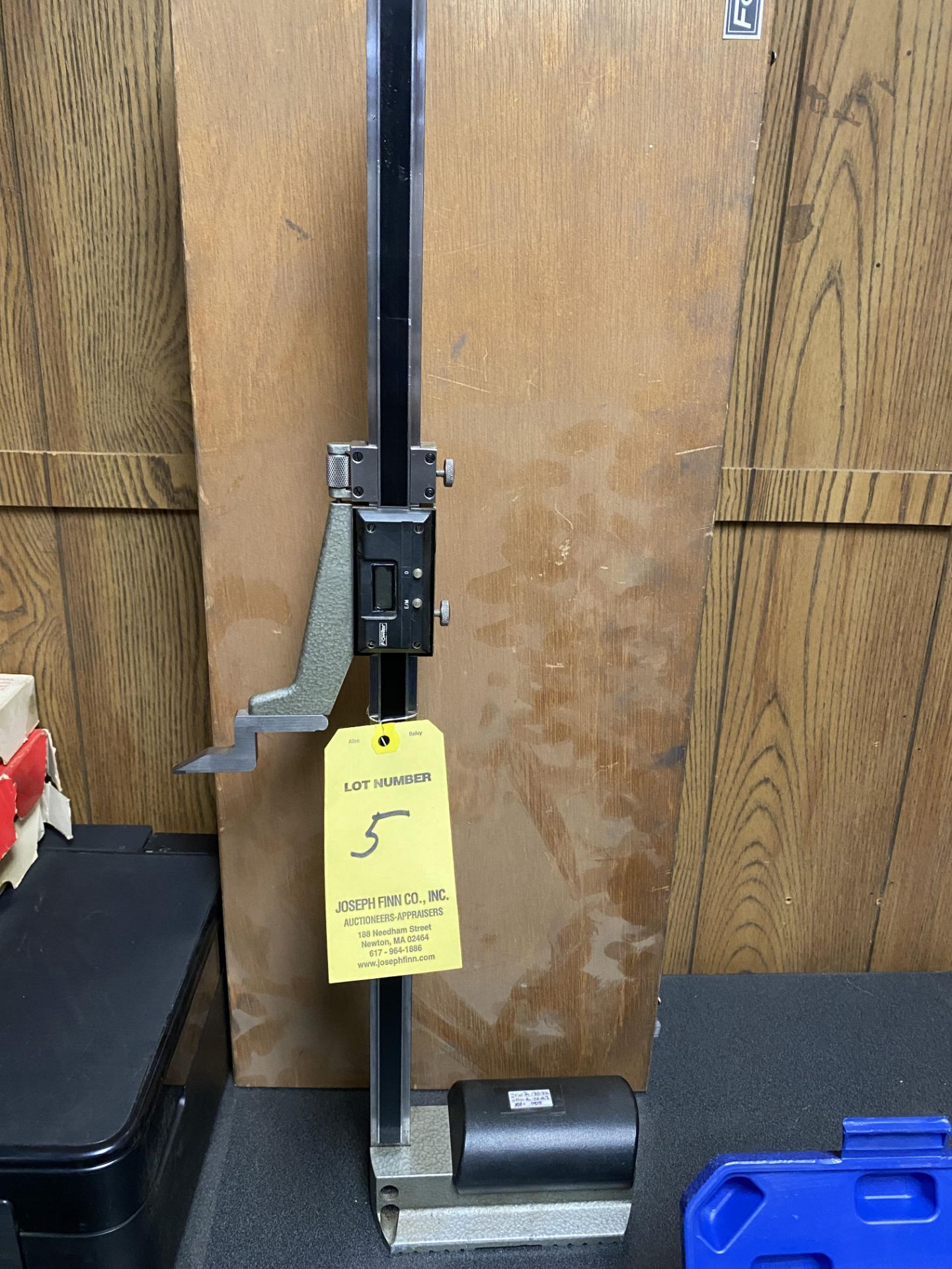 (1) Fowler Digital Height Gage