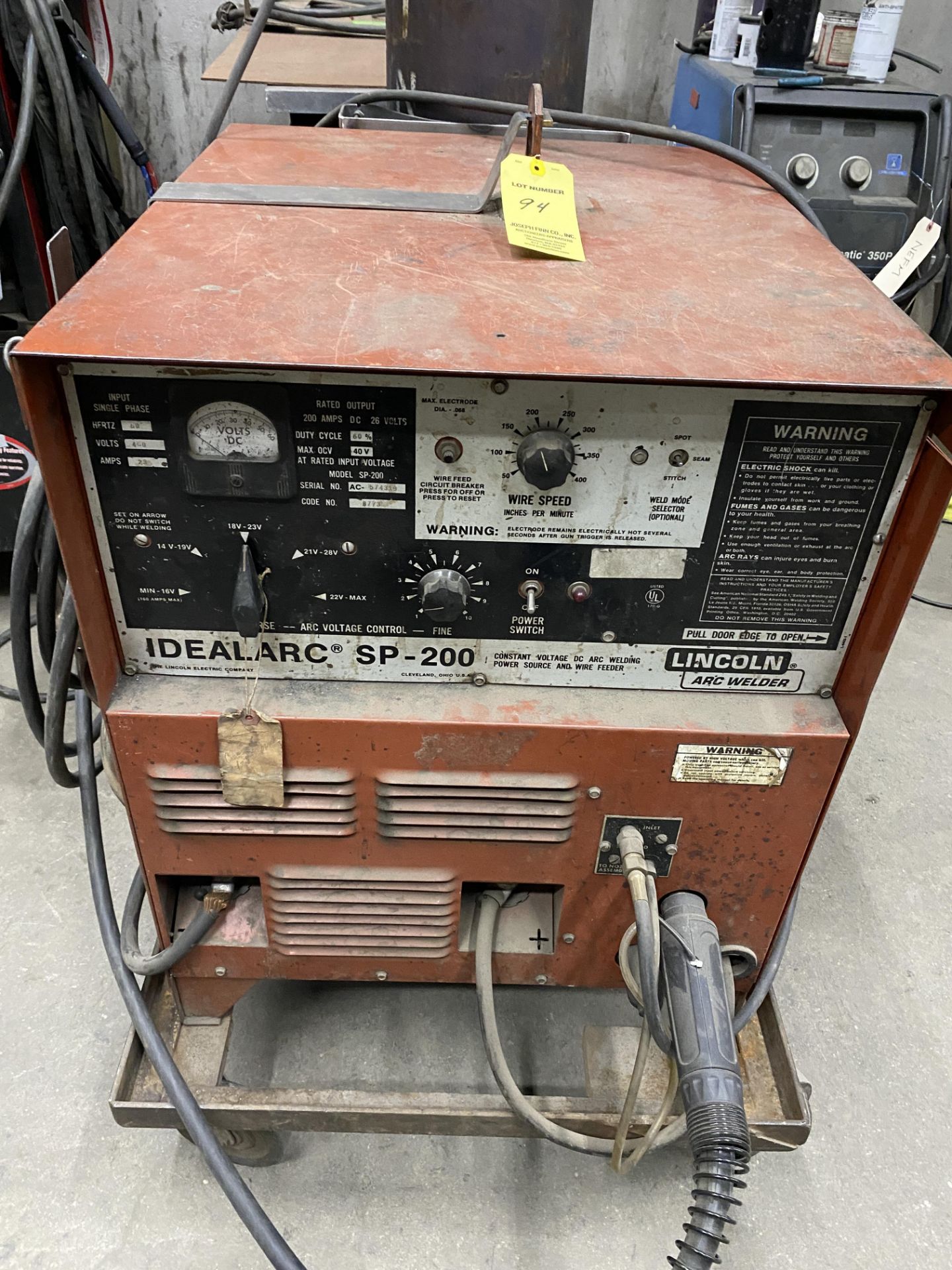 (1) Lincoln Idealarc SP-200 Arc Welder, Port. S/N AC-574319