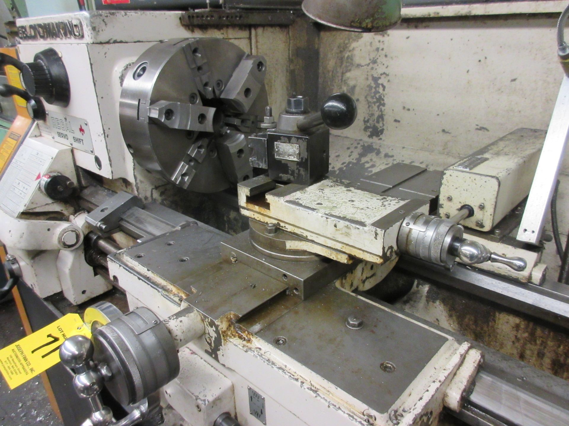 (1) LeBlond Makino Regal Servo Shift Tool Room Lathe, 16” x 30”, Tool Post Holder, 12" 6-Jaw - Image 4 of 9