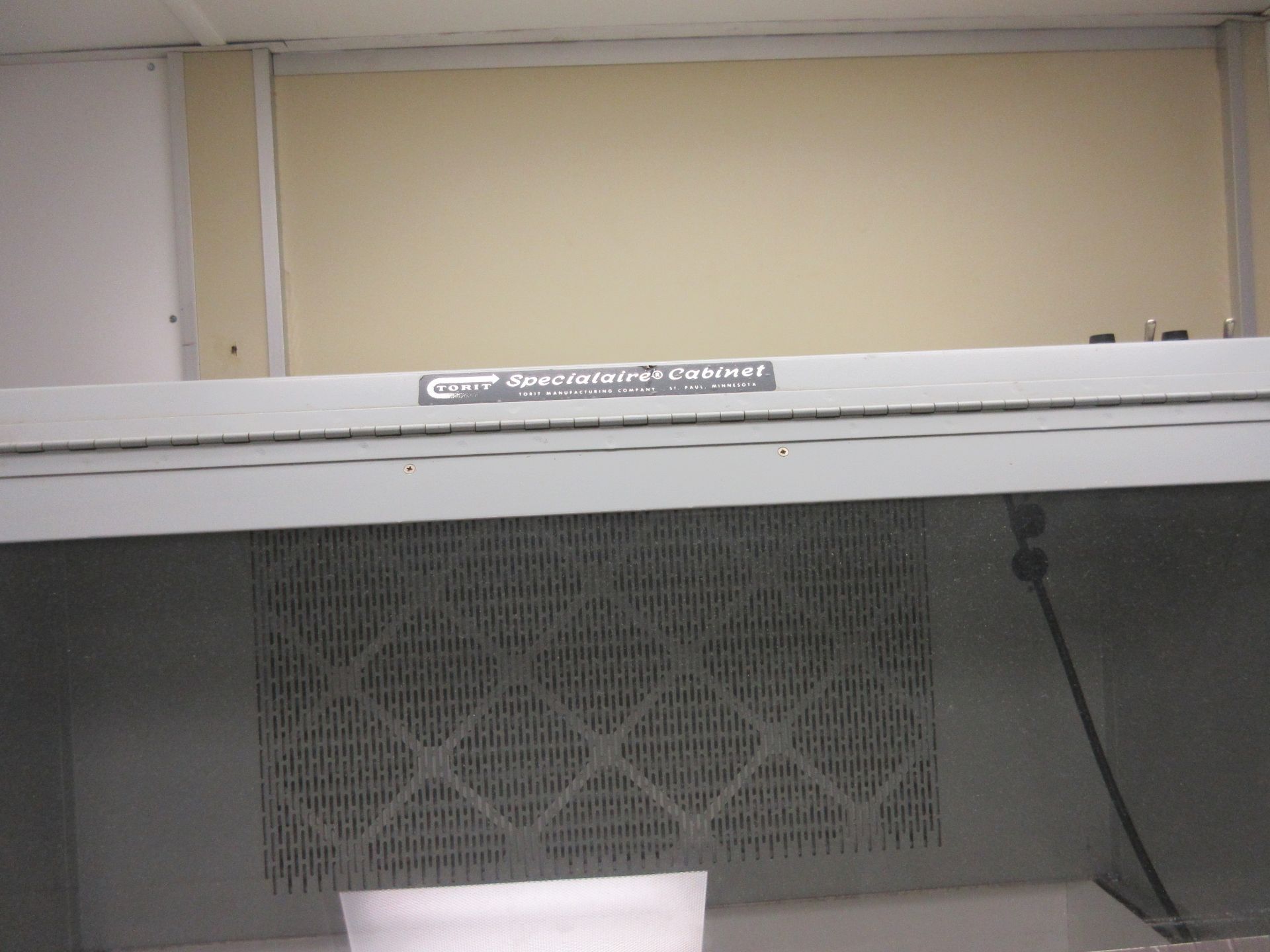 (1) Spectaculaire Fume Hood - Image 4 of 4