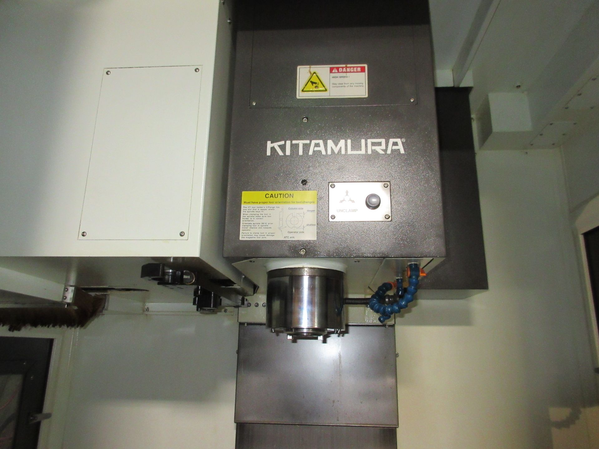 2015 Kitamura Mycenter 3XD CNC Vertical Machining Center s/n 37078, Chip Removal, 19.7” x 33.9” - Image 6 of 12