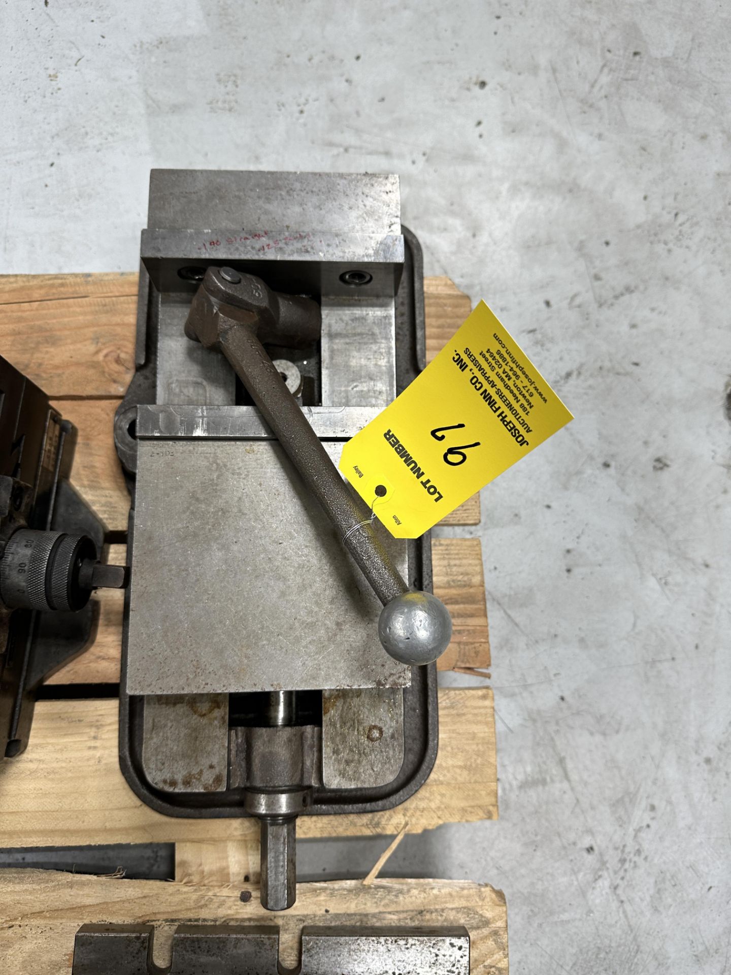 6" Machine Vise