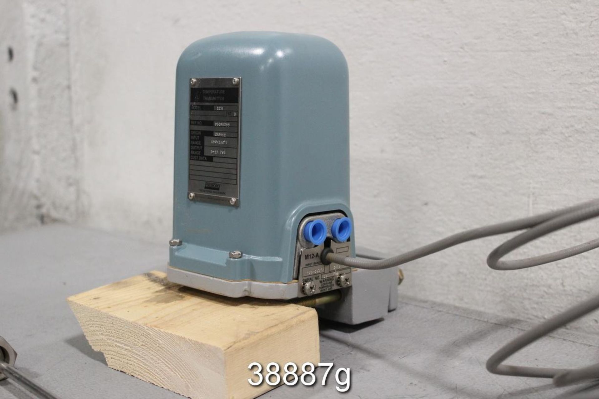 Foxboro 12A Temperature Transmitter, Model 12a, Input Range 150-350 Fahrenheit, Output Range 3-15 - Image 7 of 10