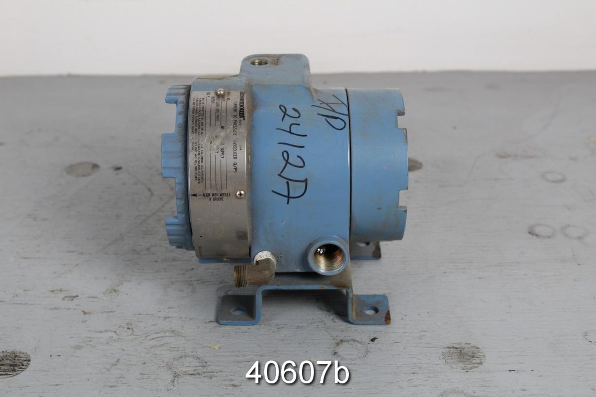 Rosemount 3311DS1J1B2 Current To Pressure Transducer, Model 3311ds1j1b2, Normal Supply 20 Psi, Max - Image 2 of 5