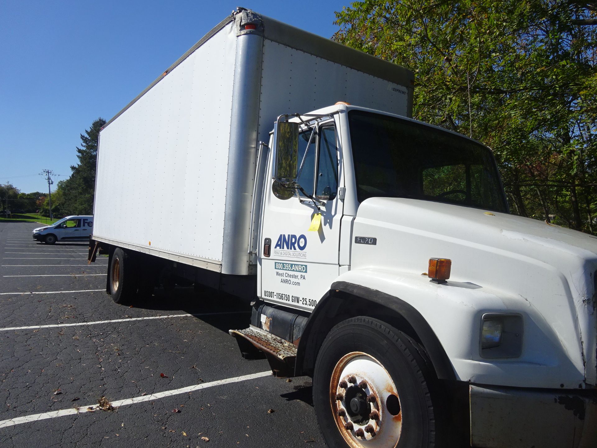 2002 Freightliner FL70 Box Truck With 24' Box and Hydraulic Tailgate, Cat 3126/CFE Engine, 232,131