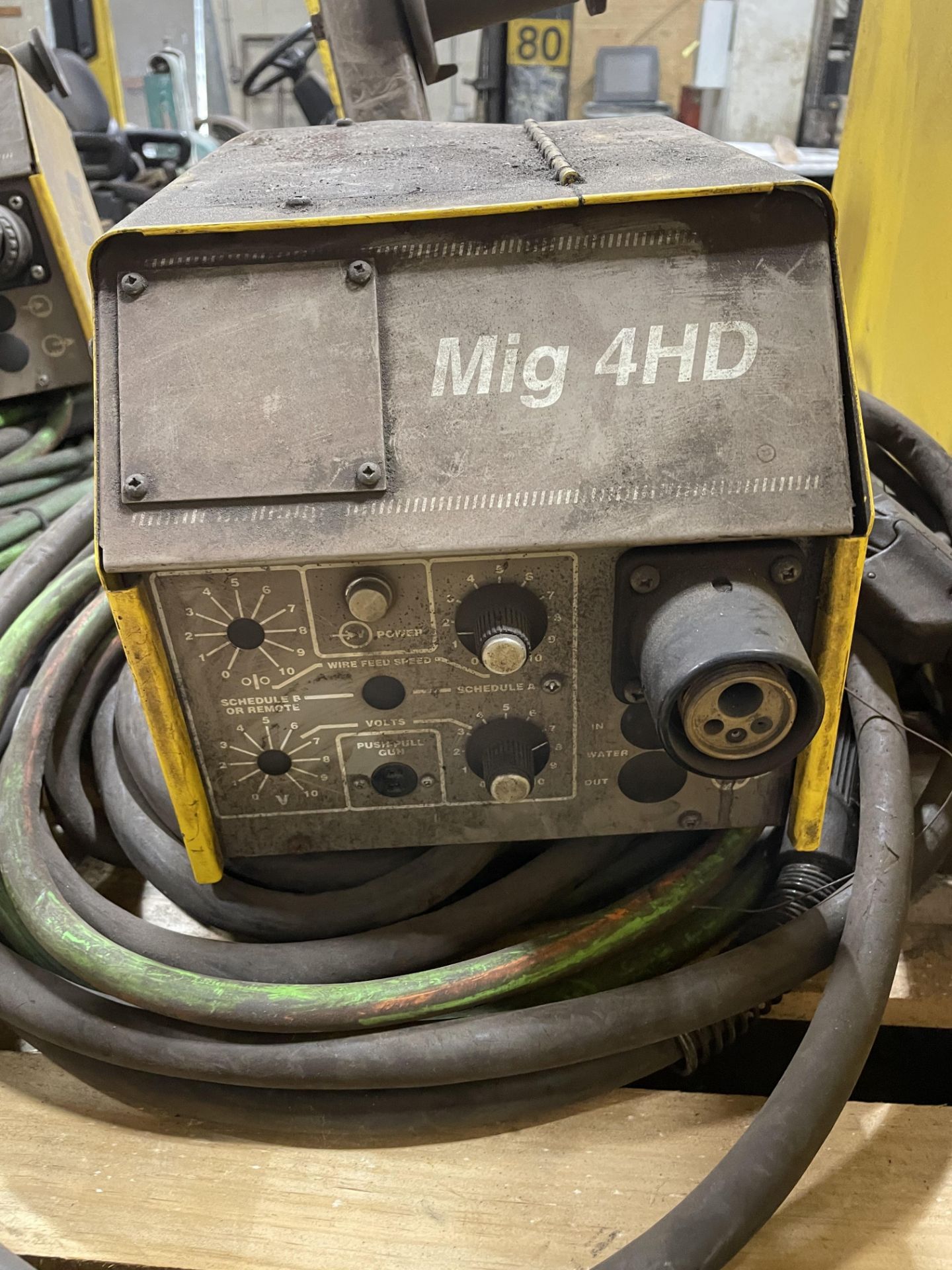 (1) ESAB 353 CV Welder, S/N ME-J203011 w/ Mig 4HD Wire Feed - Image 4 of 6