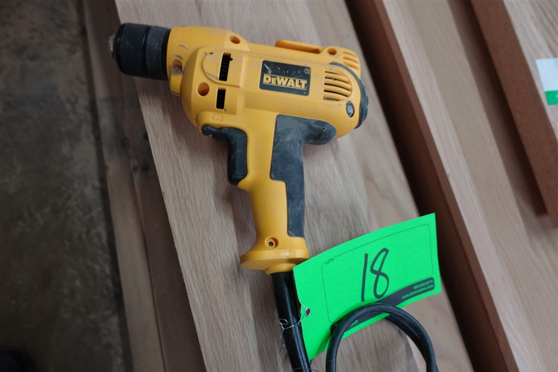 DEWALT ELECTRIC DRILL DWD115