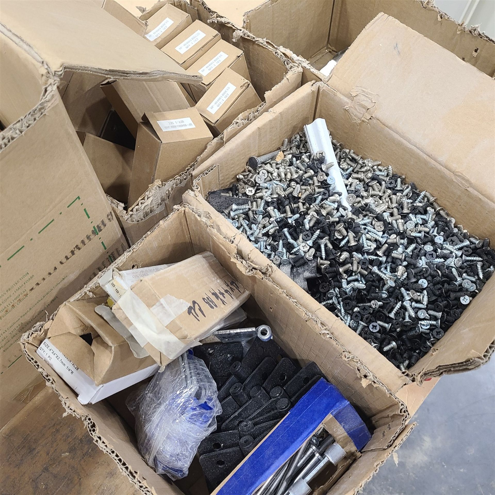 LOT OF ASSORTED HINGES, SCREWS ETC. - Image 5 of 5