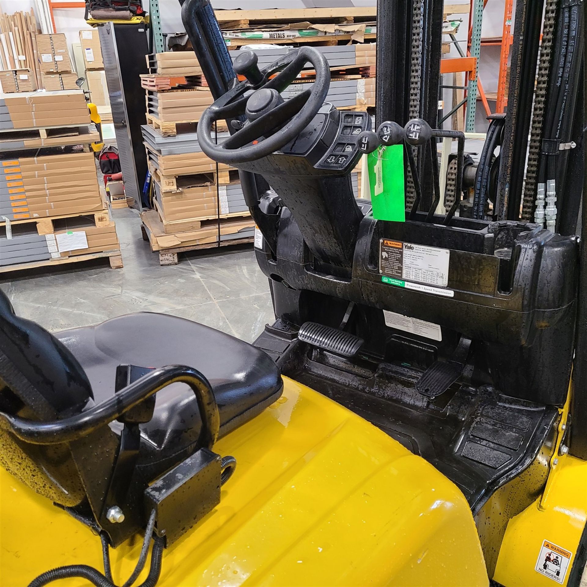 FORKLIFT - YALE GLC050LXNDAE087, 4800 LB. CAP., 188 IN. LIFT 3 STG., SIDE SHIFT, 60 IN. FORKS, - Image 13 of 13