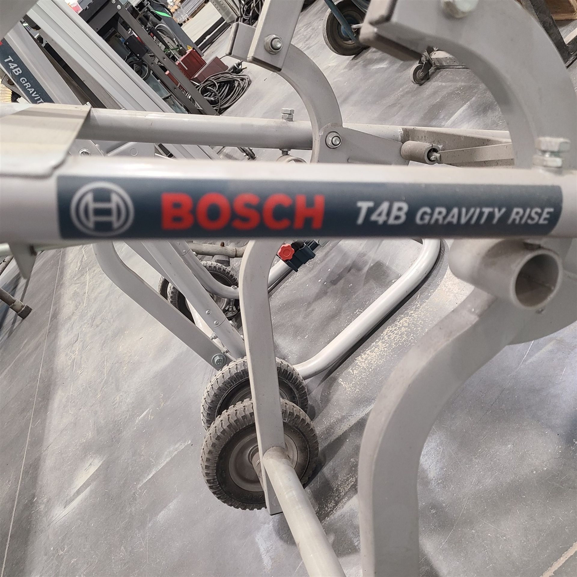 BOSCH T4B GRAVITY RISE MITER SAW STAND - Image 2 of 2