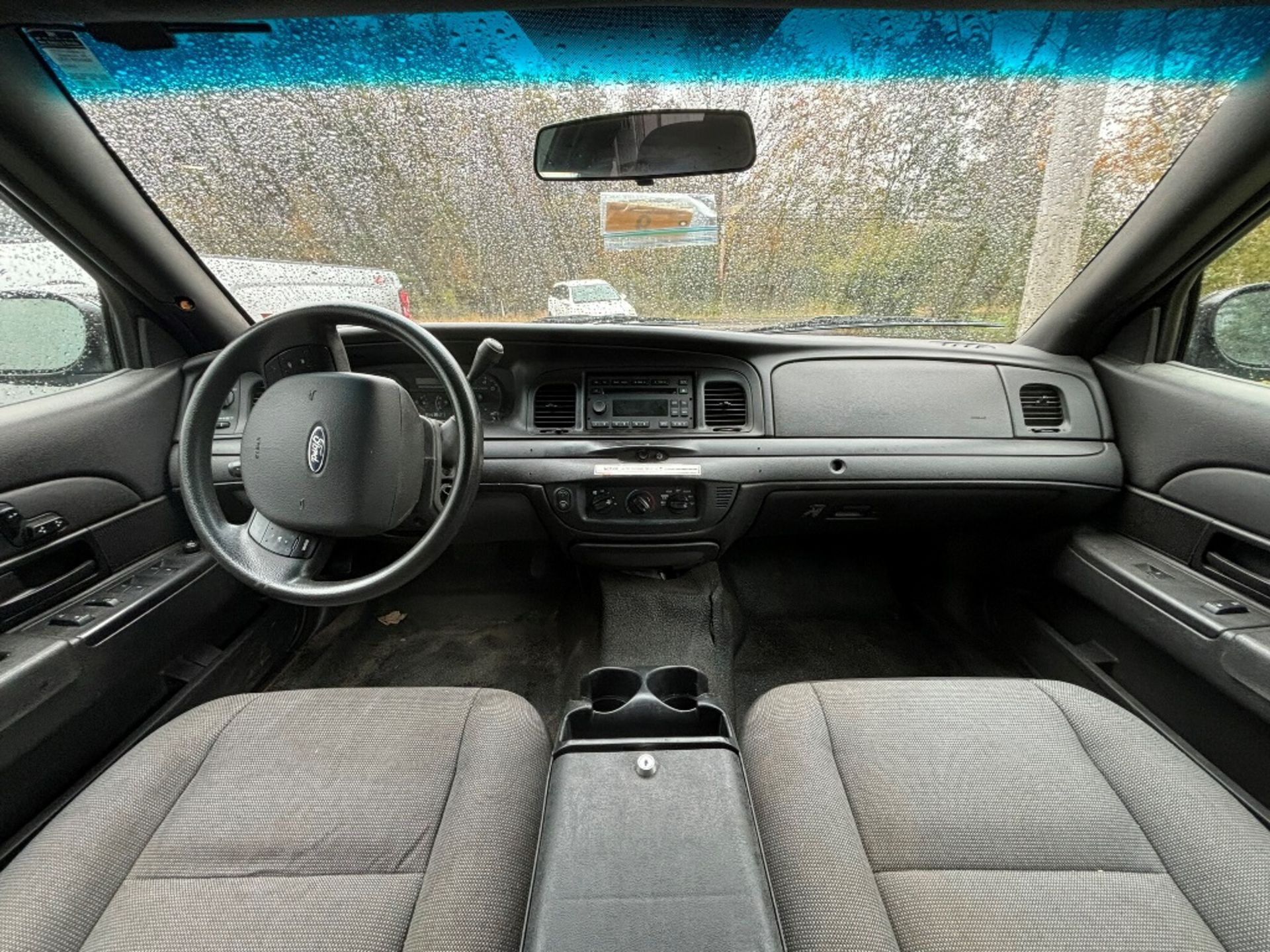 2011 CROWN VICTORIA POLICE INTERCEPTOR - Image 9 of 13