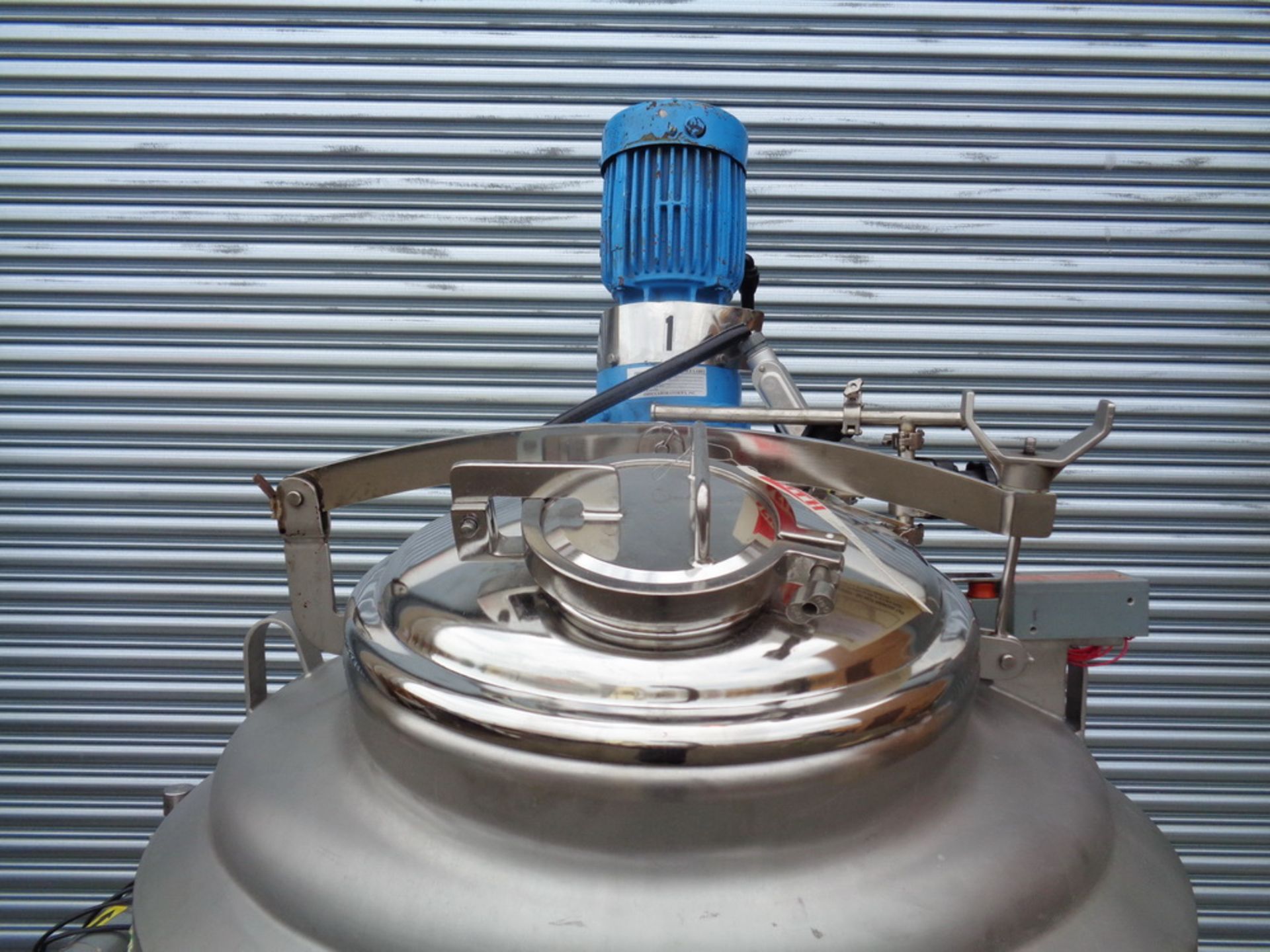 DCI 100 gallon Stainless Steel Sanitary Jacketed Tank - Image 3 of 10