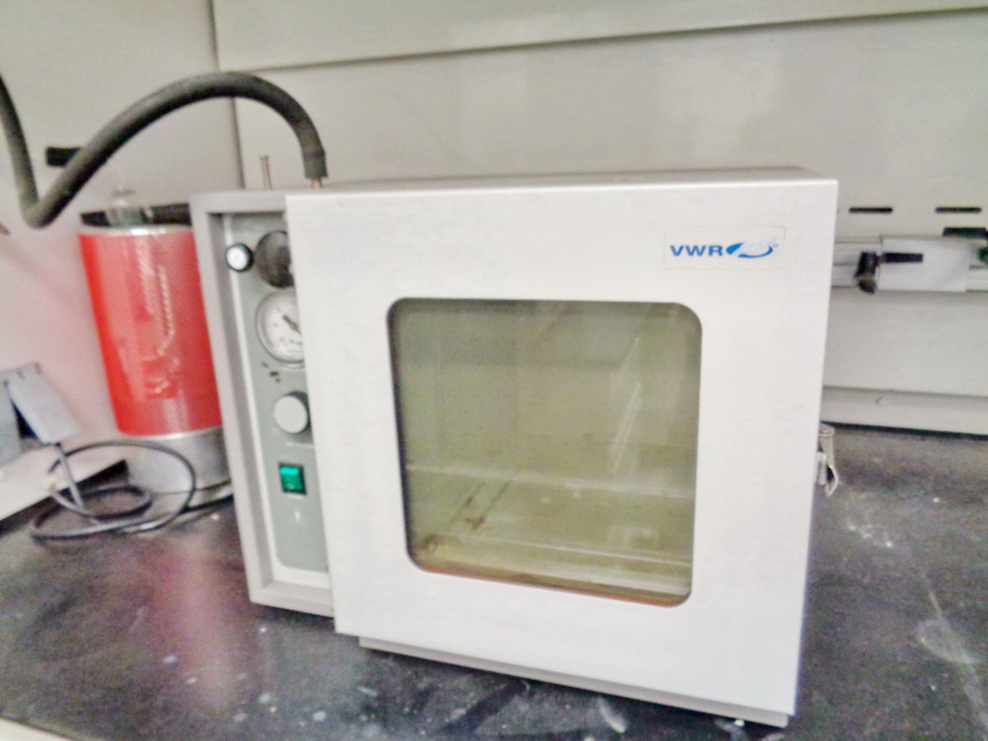 VWR 1410 Vacuum Oven
