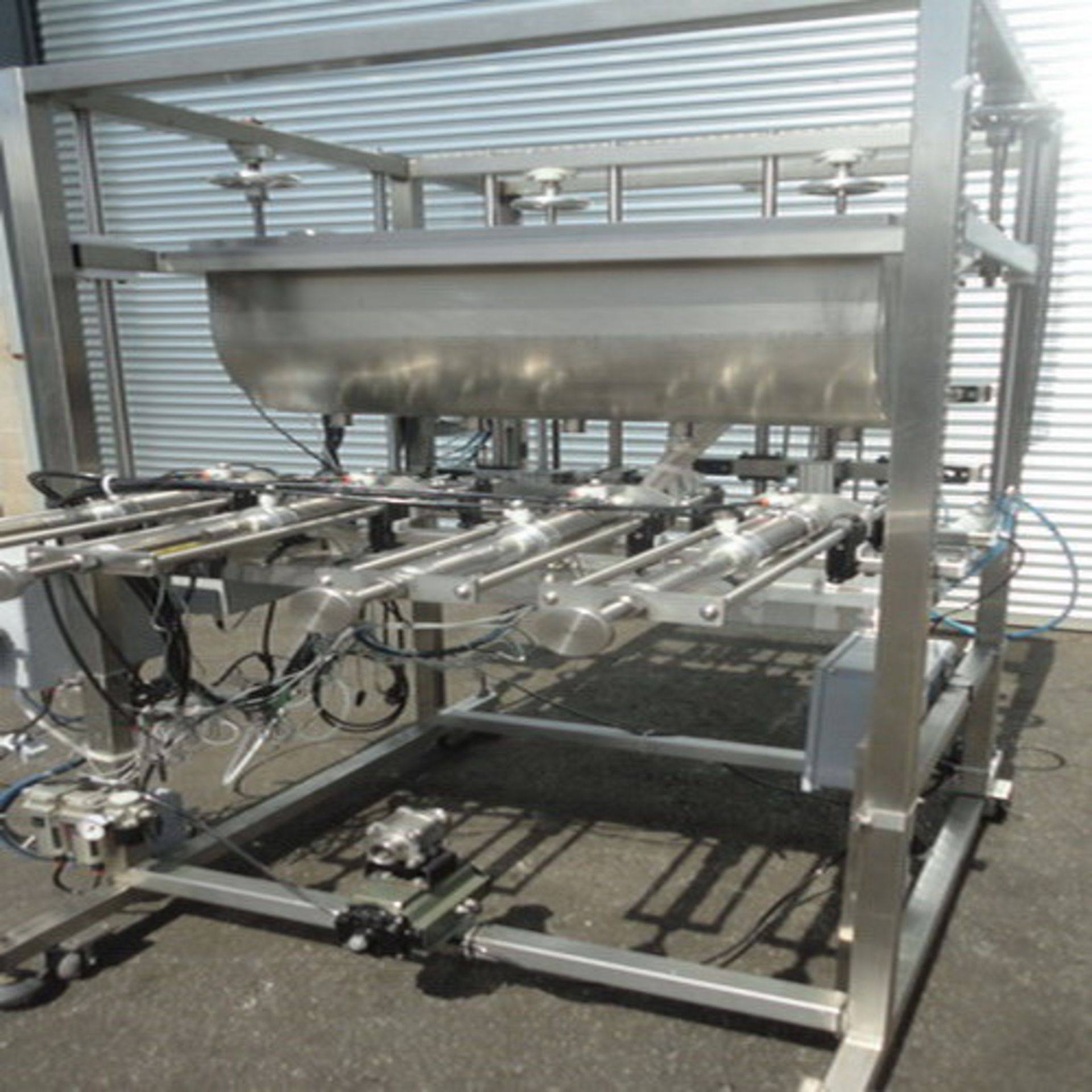 Inline Filling Systems 4-Head Straight Line Piston Filler - Image 4 of 16
