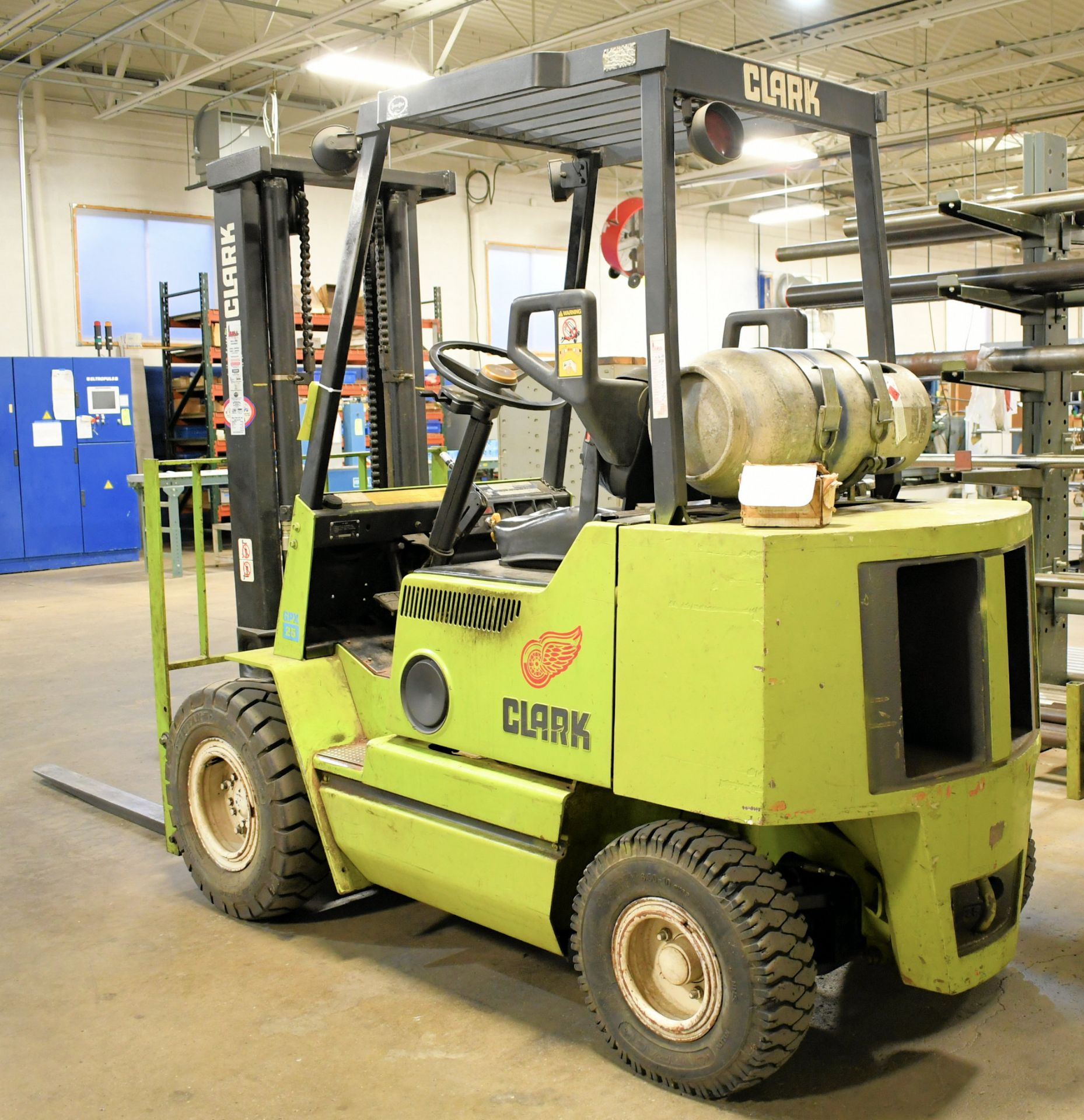 Clark Model GPX25, 5,000-Lbs. x 123" Lift Capacity LP Gas Fork Lift Truck, - Image 3 of 5