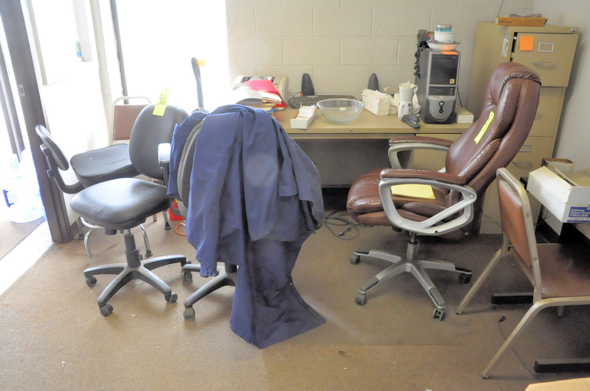 Lot-Swivel Office Chairs and Shop Stools