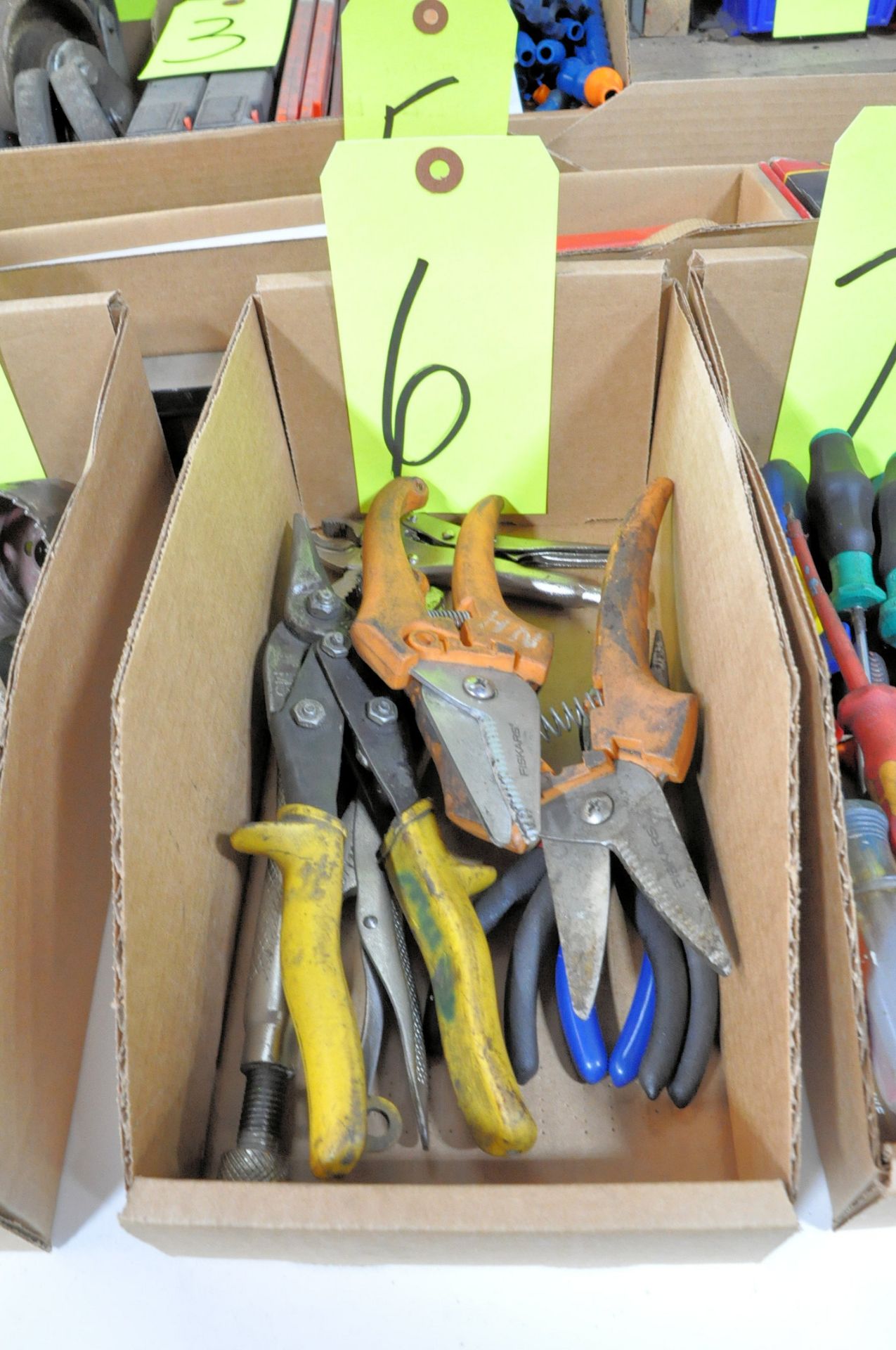 Lot-Various Snips in (1) Box