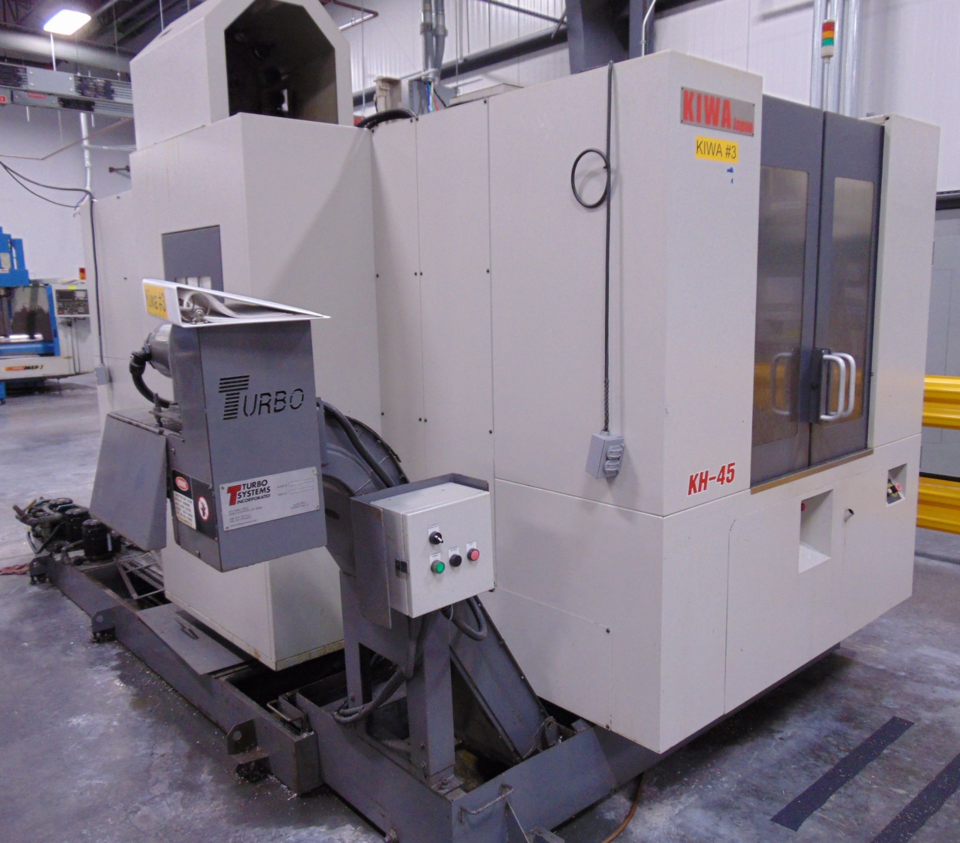 2007 KIWA 4-AXIS CNC HORIZONTAL MACHINING CENTER - Image 5 of 7