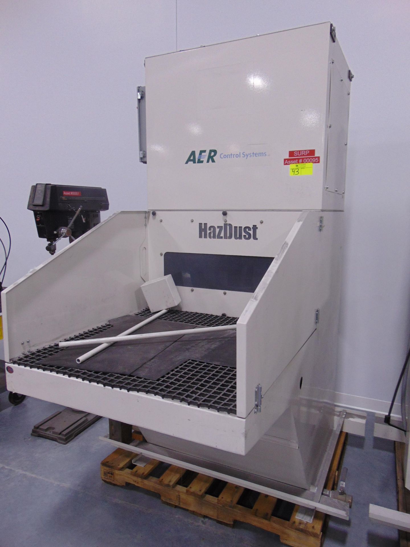 AER CONTROL SYSTEMS HAZDUST DOWN-DRAFT DUST STATION