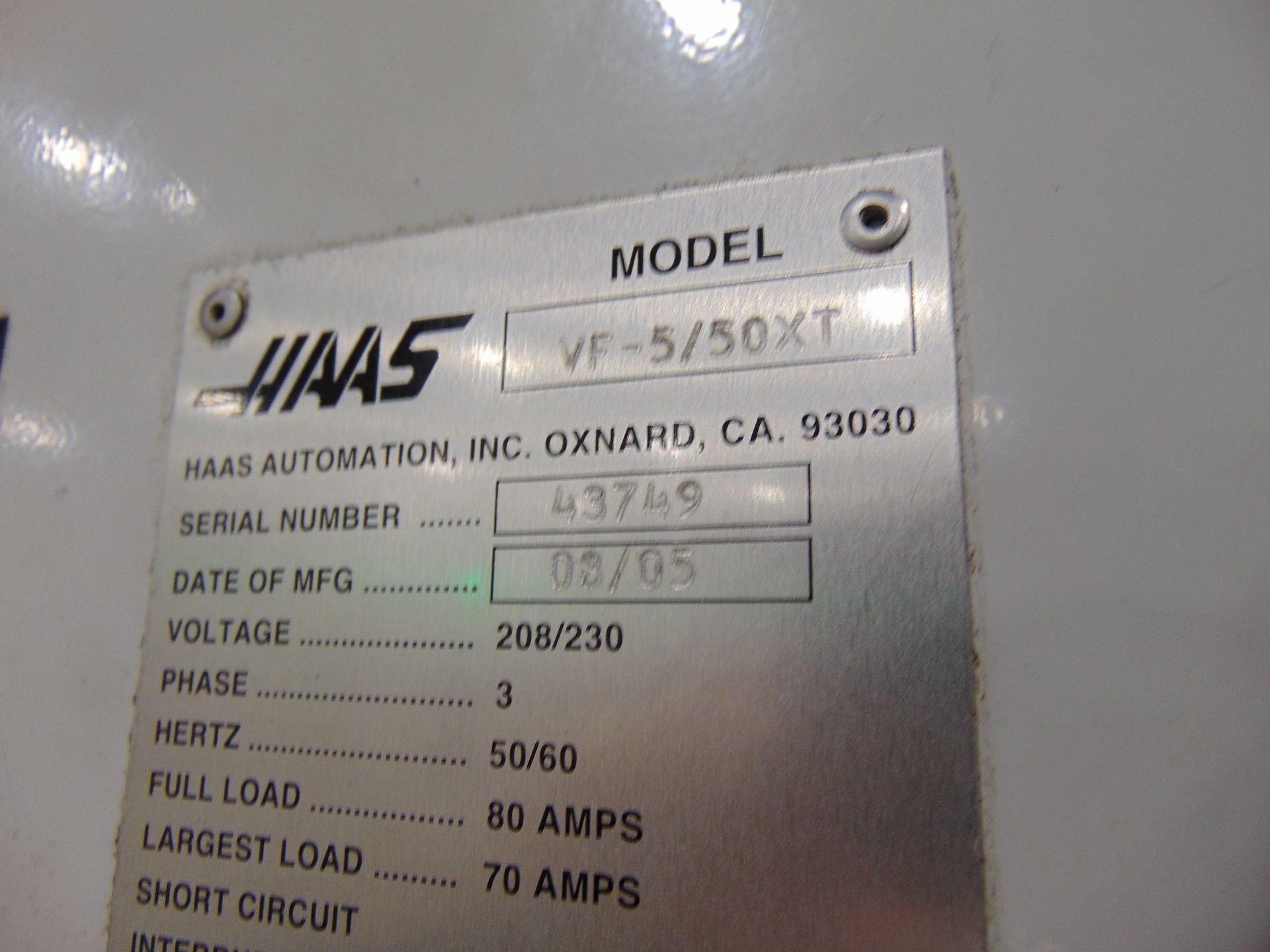 2005 HAAS 3-AXIS CNC VERTICAL MACHINING CENTER - Image 7 of 12