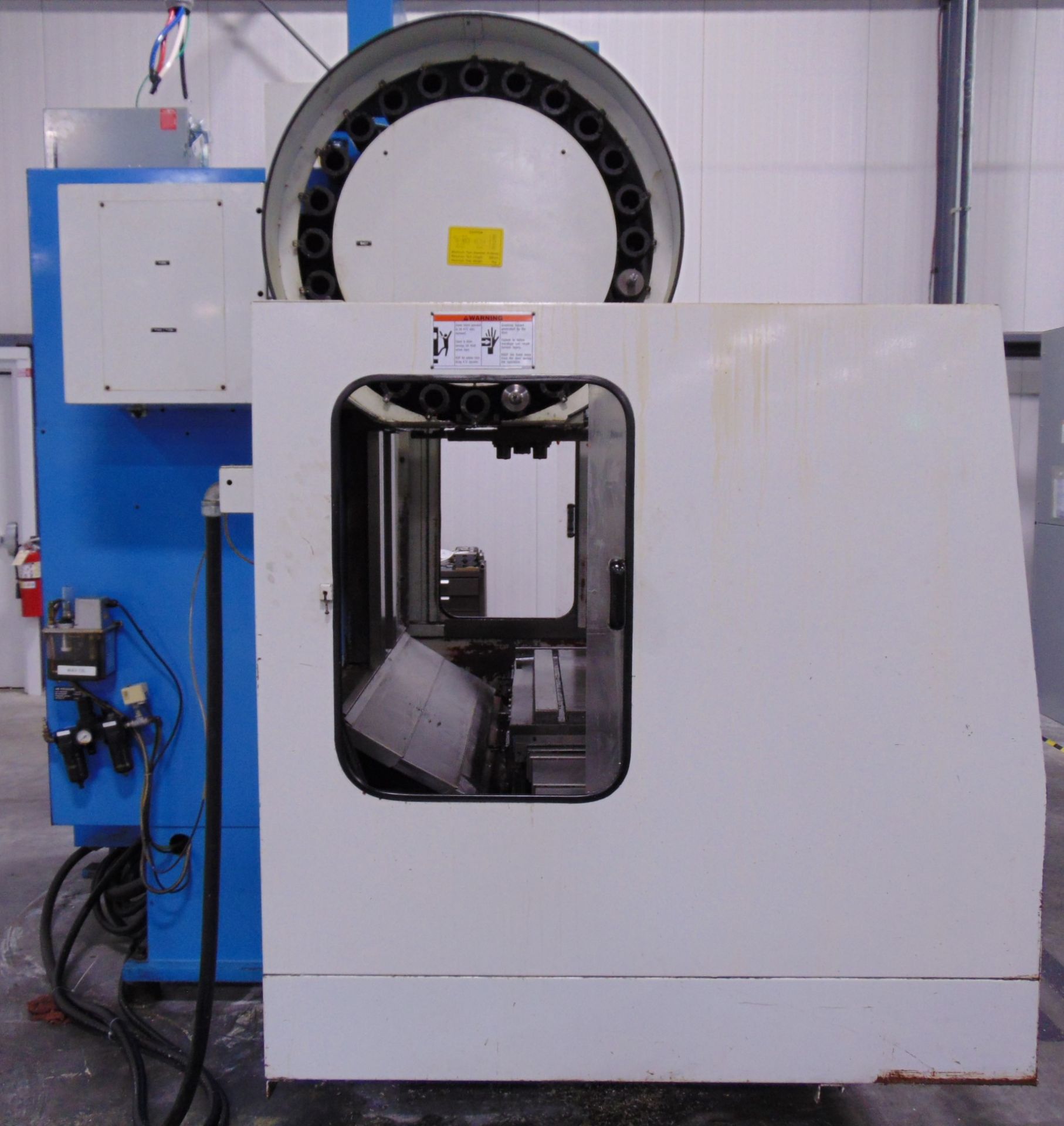 2000 YCM / SUPERMAX 3-AXIS CNC VERTICAL MACHINING CENTER - Image 4 of 9