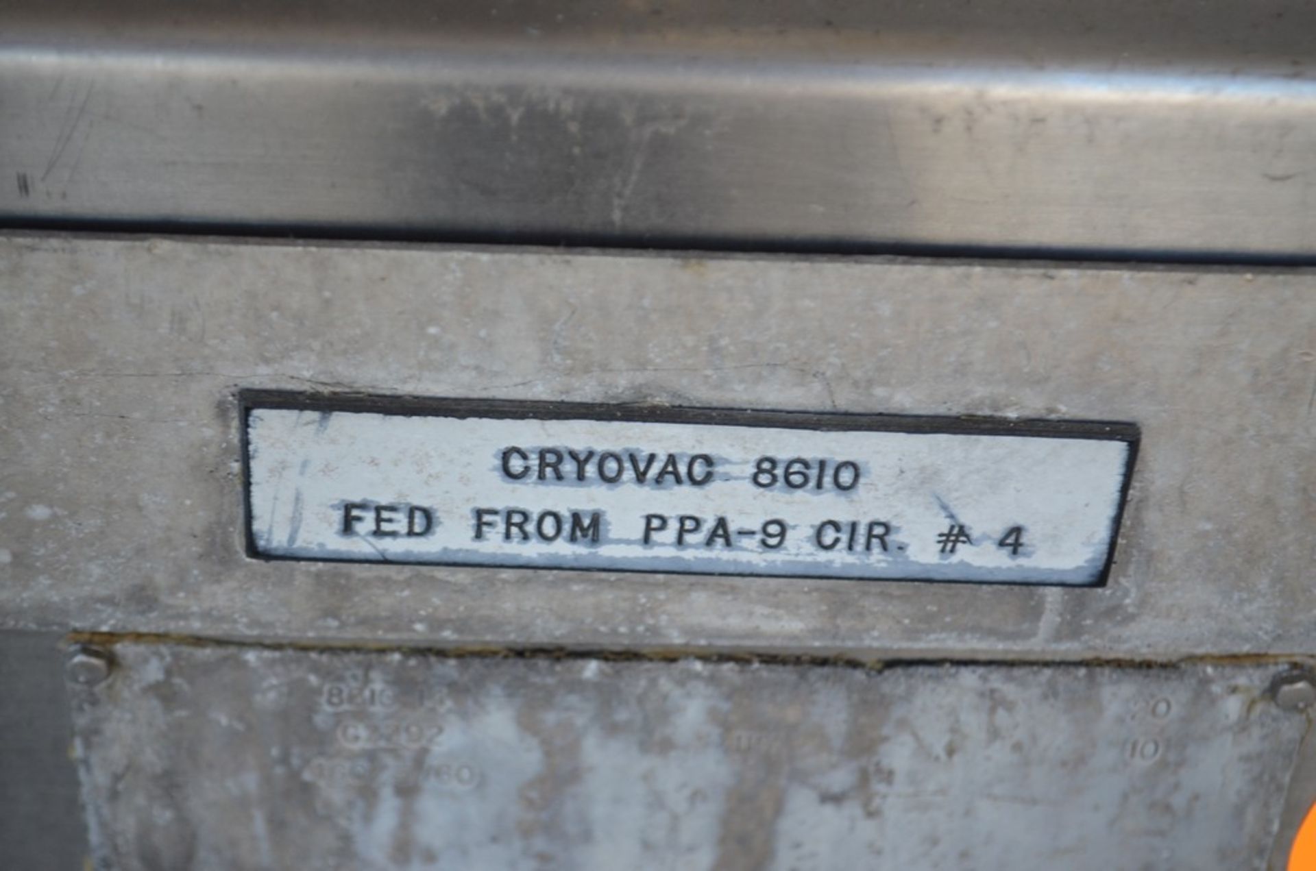 Cryovac 861014 4-Pod Vaccum Sealer with Spare Parts, S/N: G2292 - Image 8 of 12