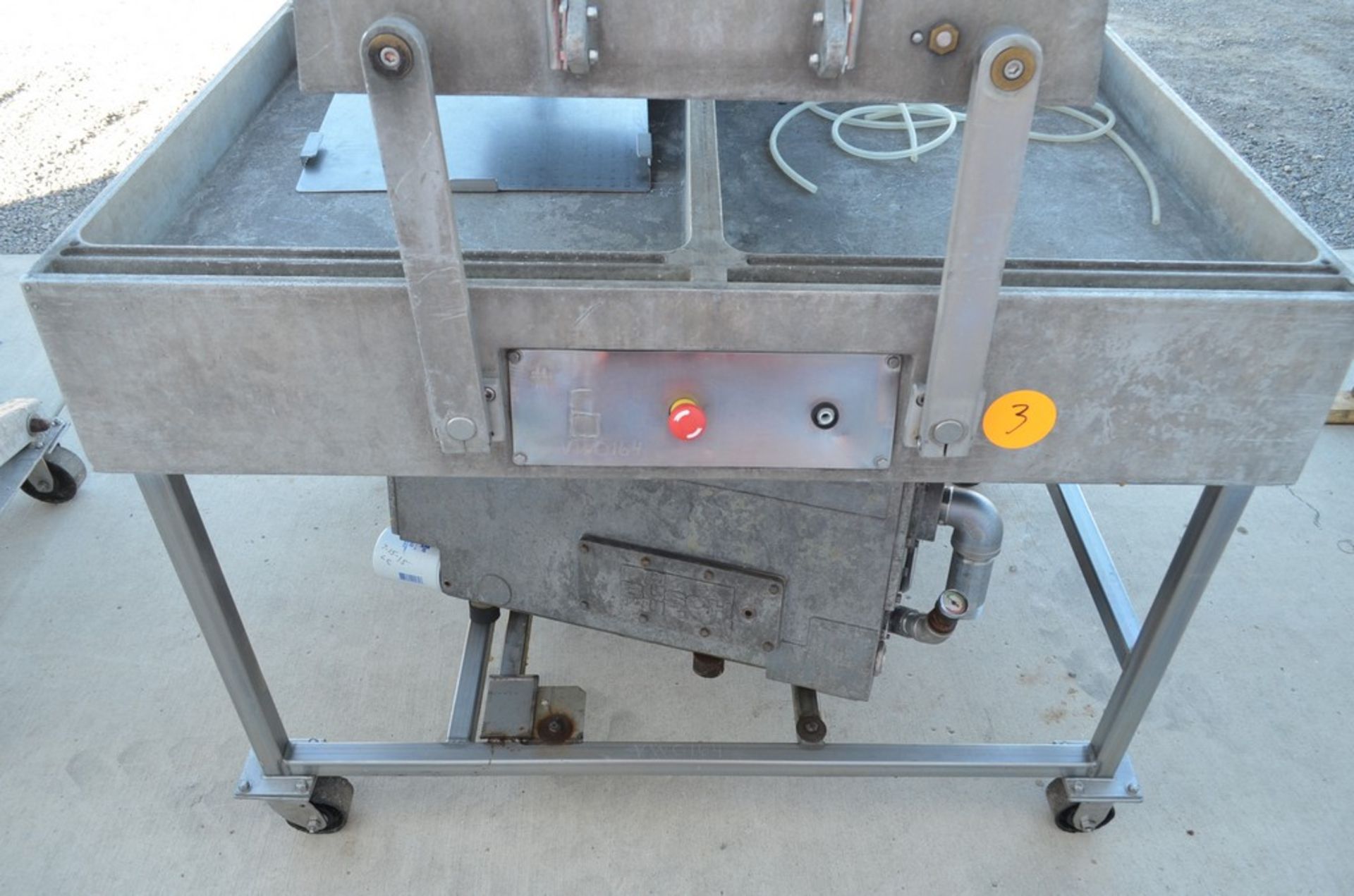 Double Chamber Vaccum Packaging Machine - Image 2 of 10