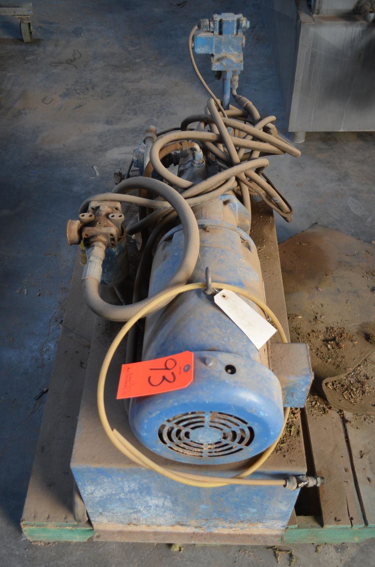 Vickers Approx. 10 HP Hydraulic Pump Unit, 36 x 18 x 14 in Deep Reservoir - Image 4 of 4