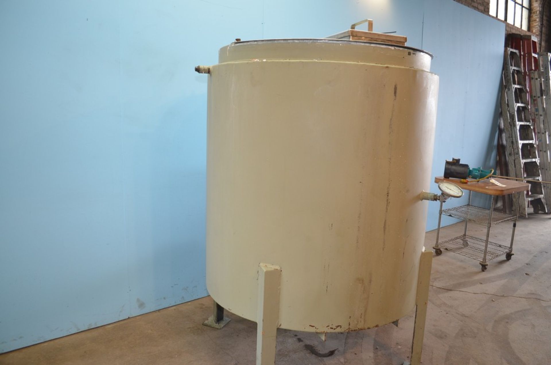 350 Gallon (Approx) S/S Vertical Jacketed Agitated Tank. 48 in Diameter x 51 in Straight Side. S/S - Image 6 of 15