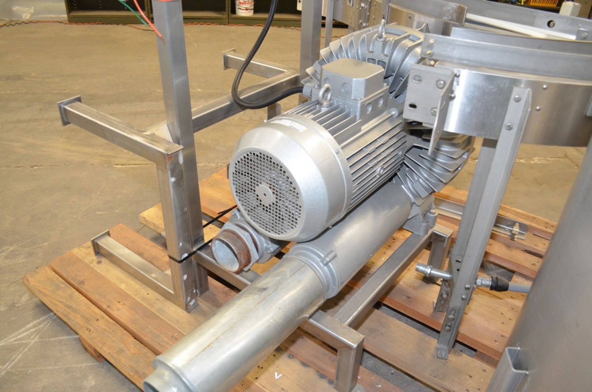 Busch Model SI1150E1H0ULXX Blower. Nominal Pumping Speed 848 AFCM. 4 in Diameter Inlet and Outlet. - Image 3 of 15