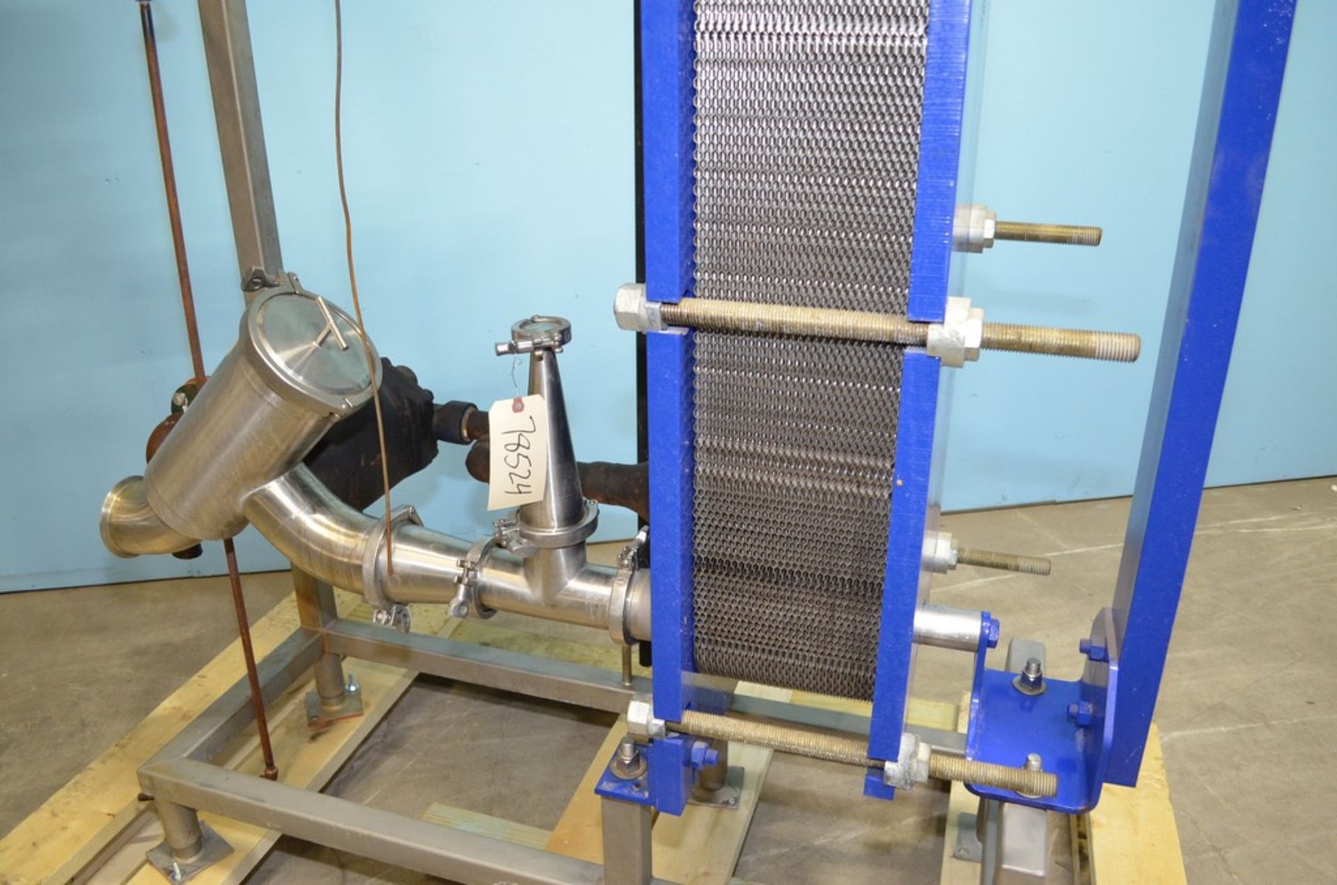 Paul Mueller Co AT40ICLF80 S/S 329 Sq Ft (approx.) Plate and Frame Heat Exchanger. Maximum Working - Image 2 of 11