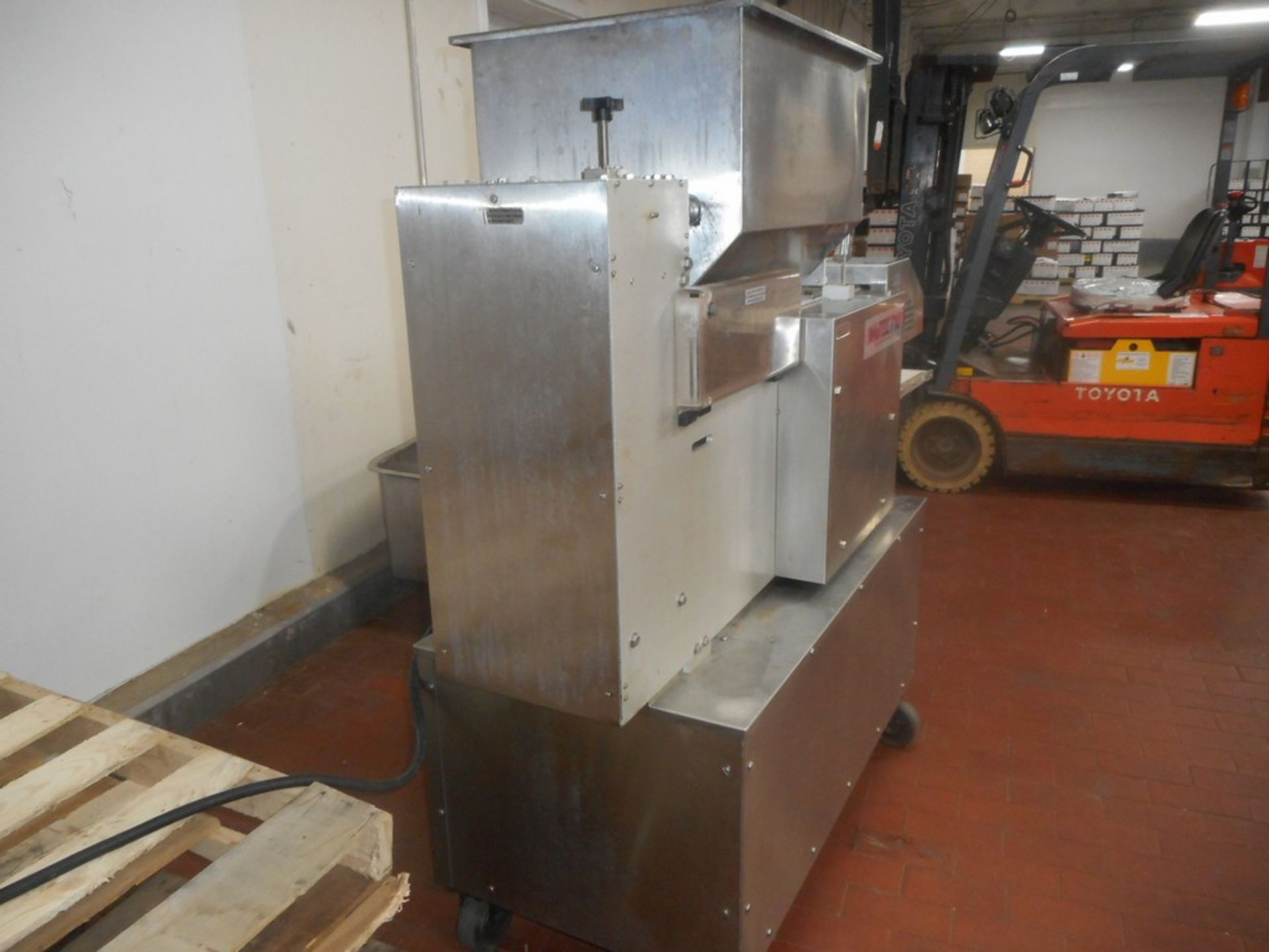 Nutec Manufacturing 710 S/S Patty Former with Paper Feed Inserter, Dual Auger Agitator with - Image 13 of 16