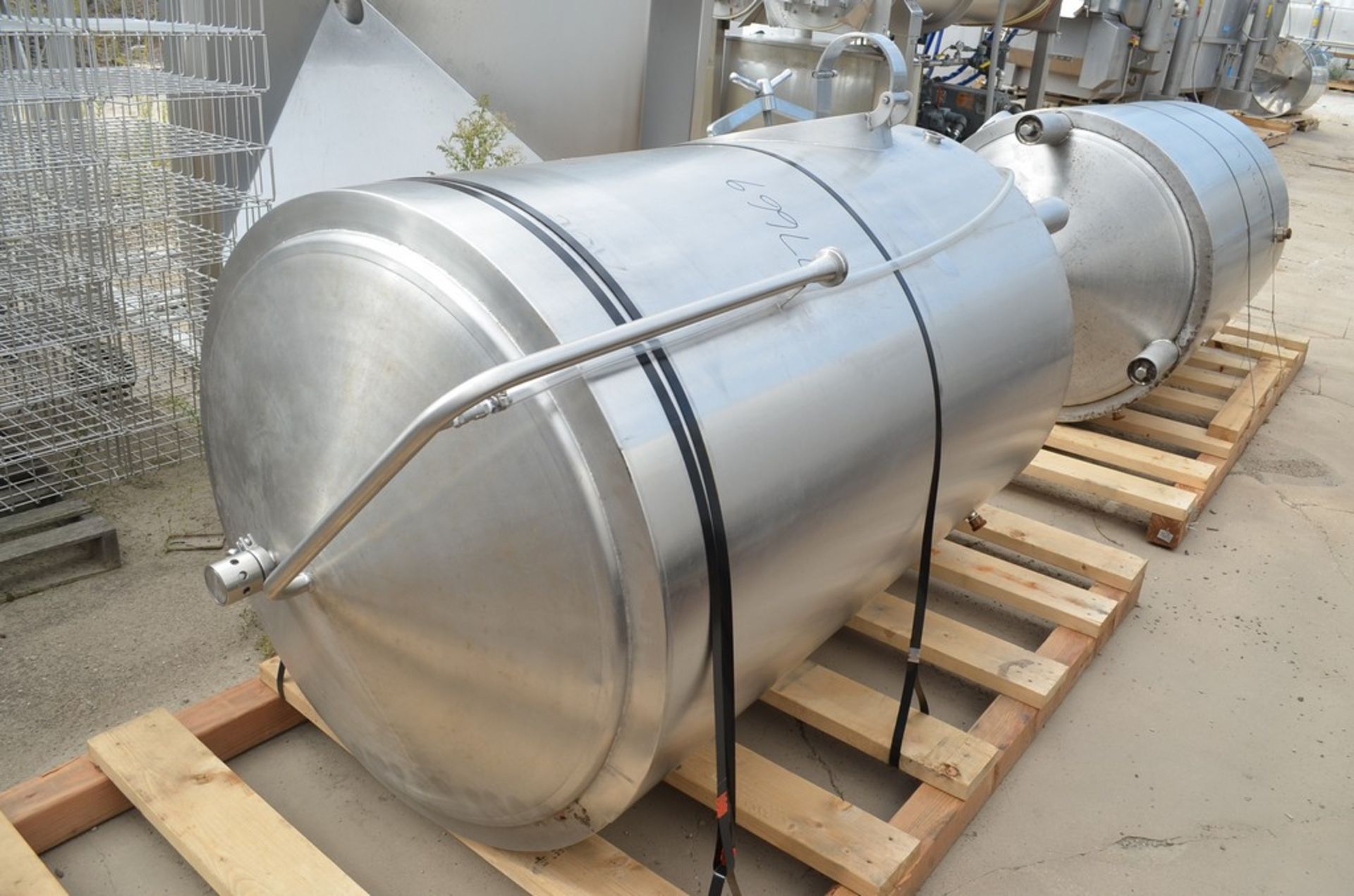8.5 BBL (1,000 Liter/265 Gallons) Cote Manufacturing Vertical S/S Jacketed Brite Tank. Dome Top, - Image 2 of 11