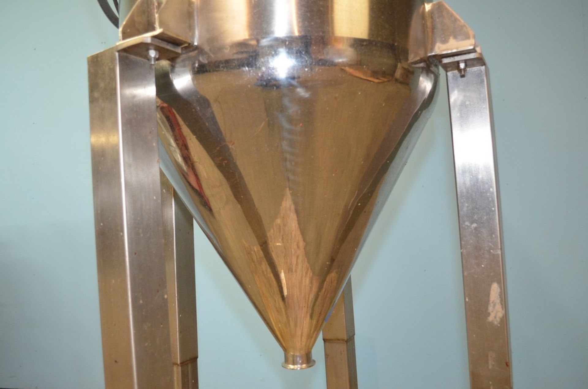 Approx 50 Gallon S/S Agitated Pressure Kettle. Top Entering Vertical Sigma-Style Agitator. - Image 8 of 13