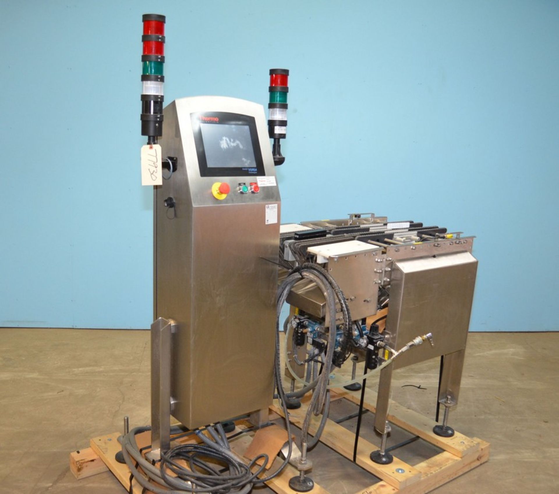 Thermo Fisher Scientific Versa8120 S/S Two Lane Chain Checkweigher. Air Blast Reject. Line Speed