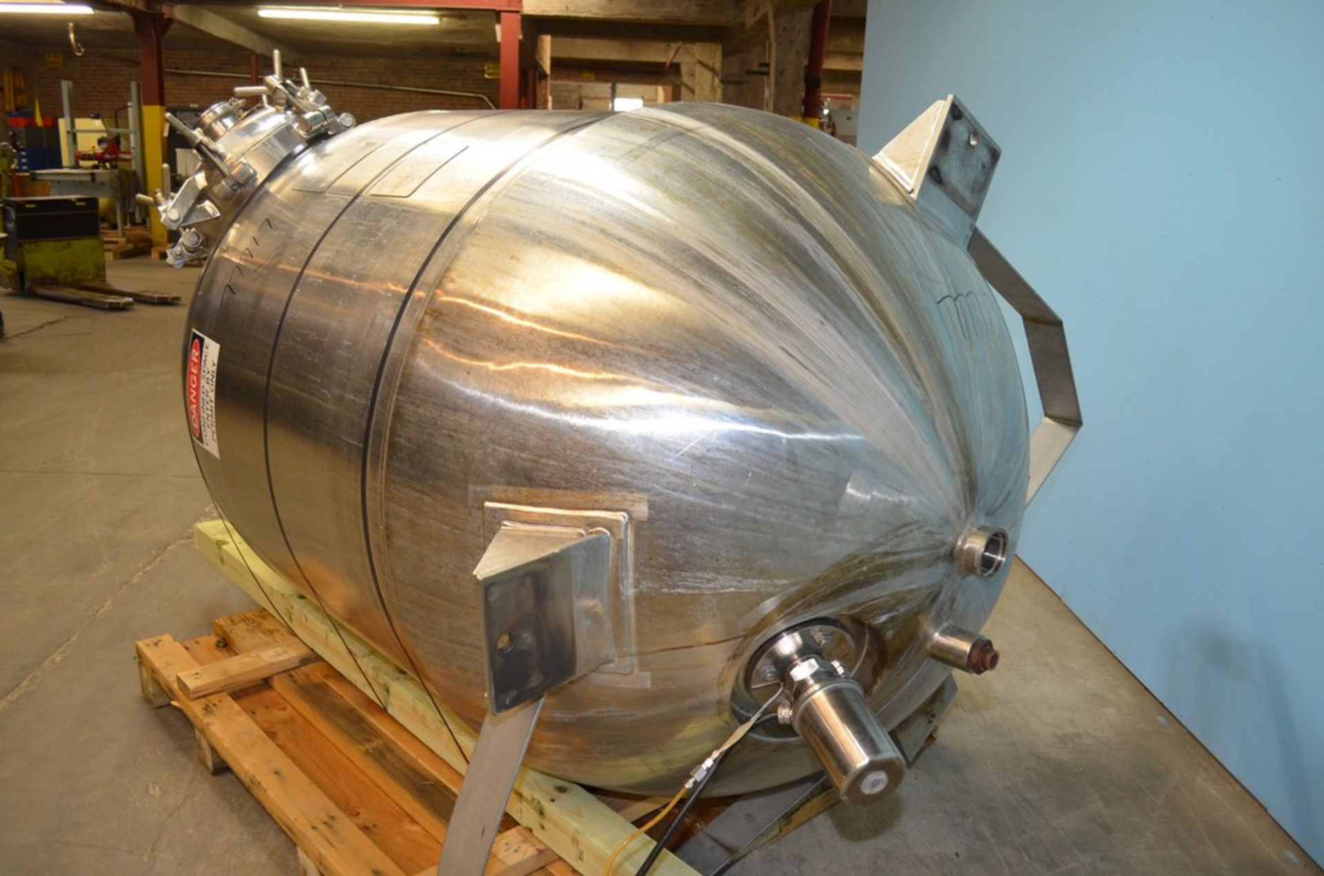 250 Gallon Hamilton Kettles HV S/S Vertical Jacketed Tank. Hemispherical Top and Bottom. 52 in - Image 5 of 12