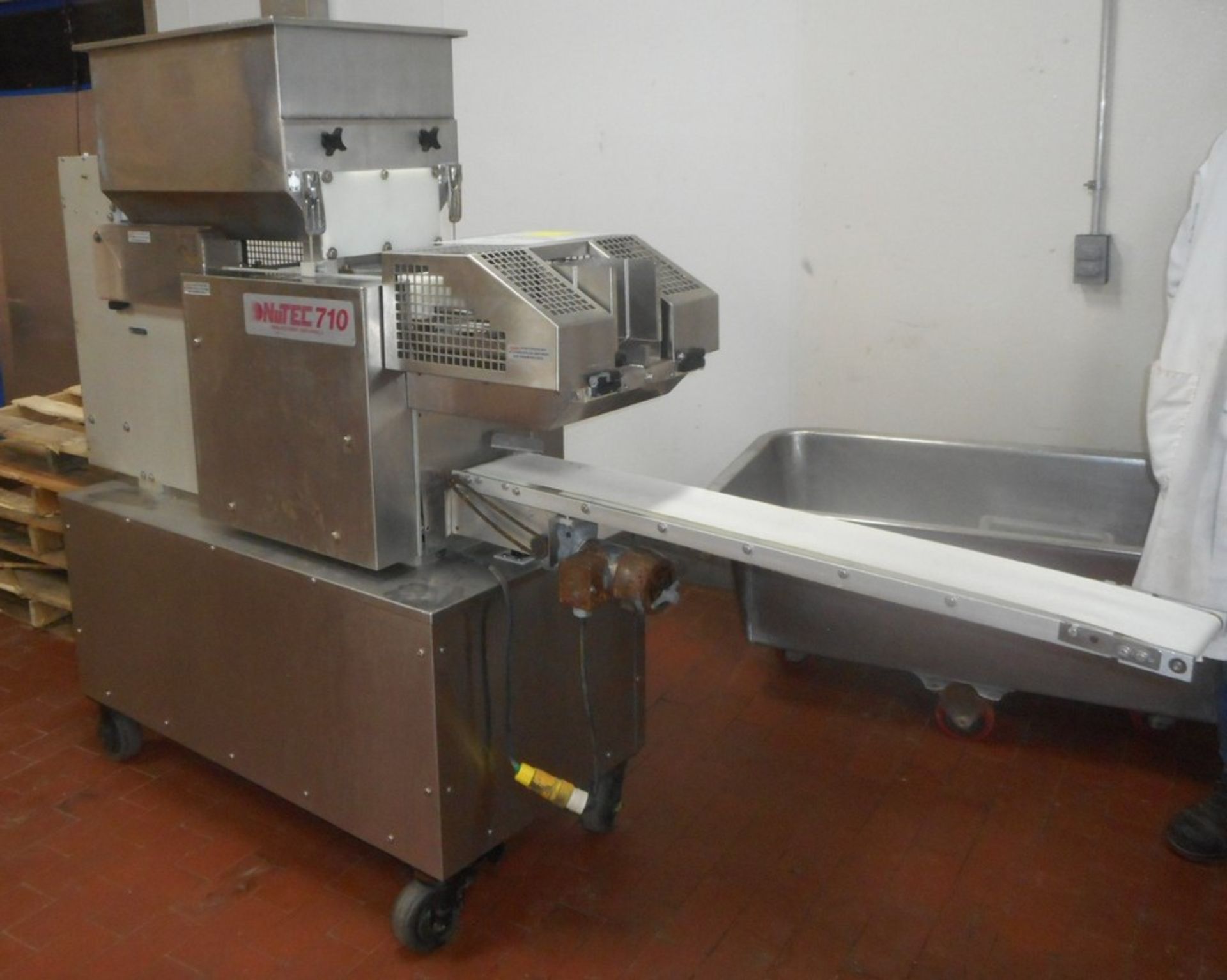 Nutec Manufacturing 710 S/S Patty Former with Paper Feed Inserter, Dual Auger Agitator with - Image 11 of 16