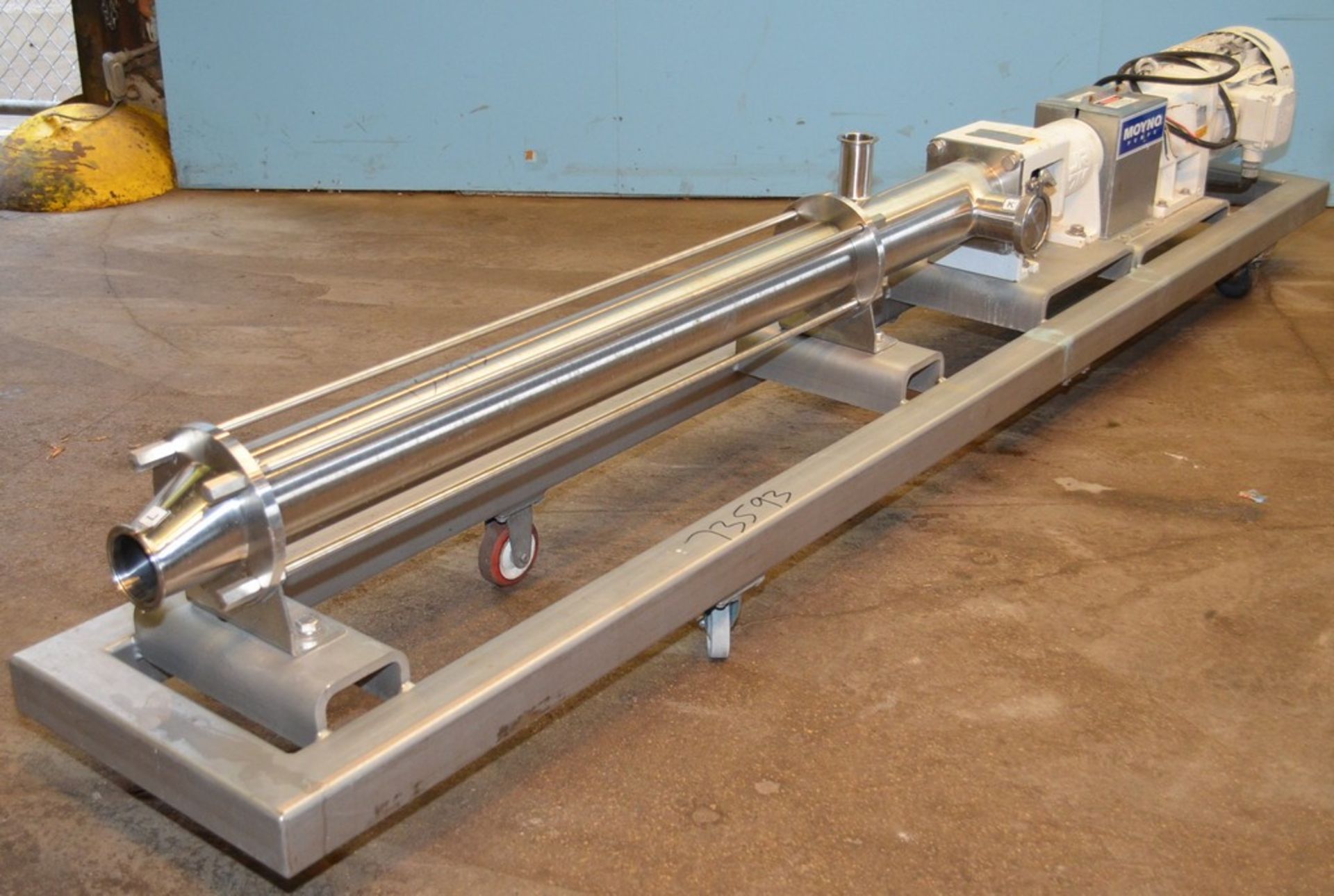 Moyno CFA4FSJE3SAA S/S Four Stage Bare Shaft 4 3/4 in Cavity Diameter, 65 in L Total Cavity Length