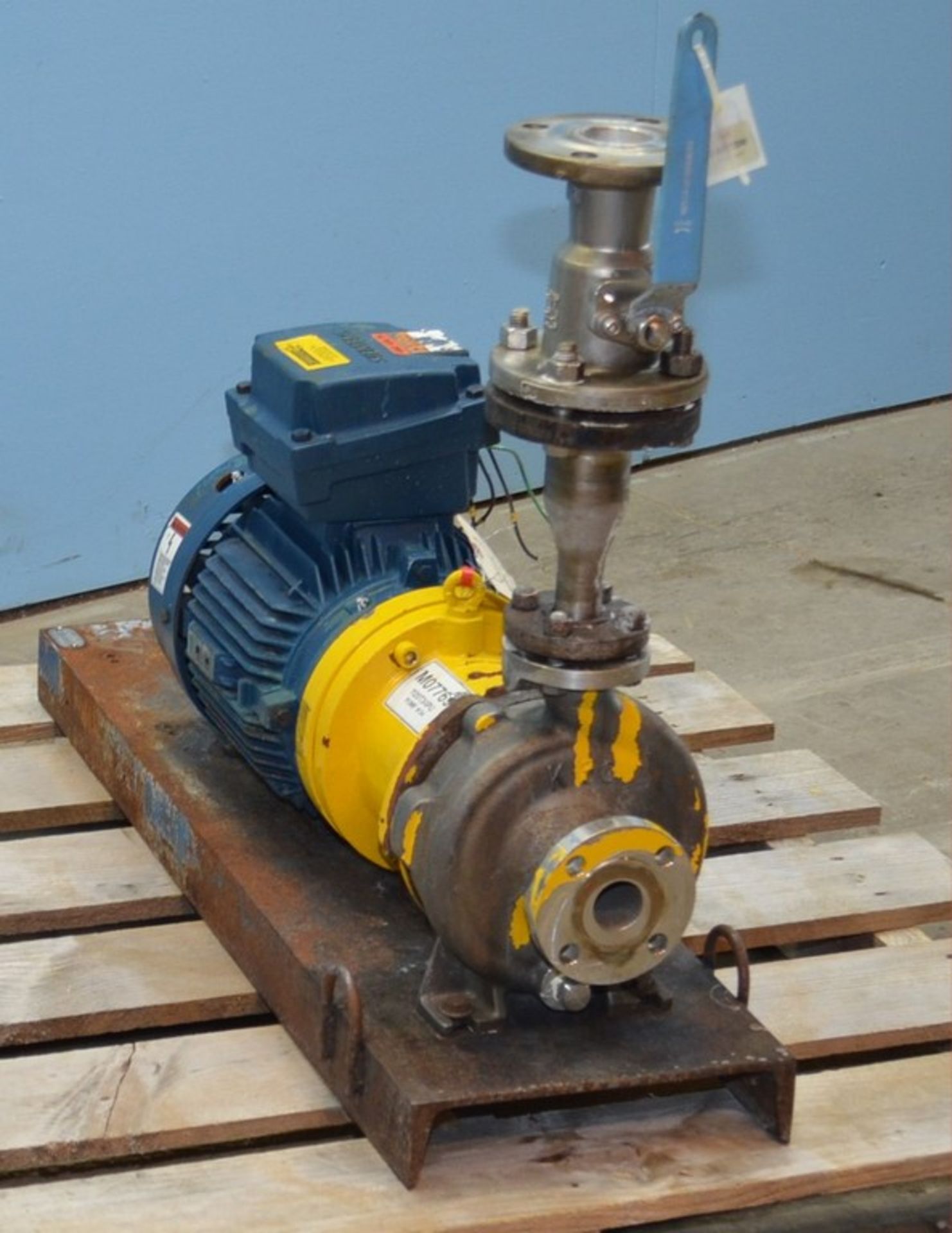 Kontro GSA 7.5 HP 316 S/S Centrifugal Pump. Size 1.5 x 1 x 6. Approximately 60 Gallons Per Minute at - Image 2 of 7