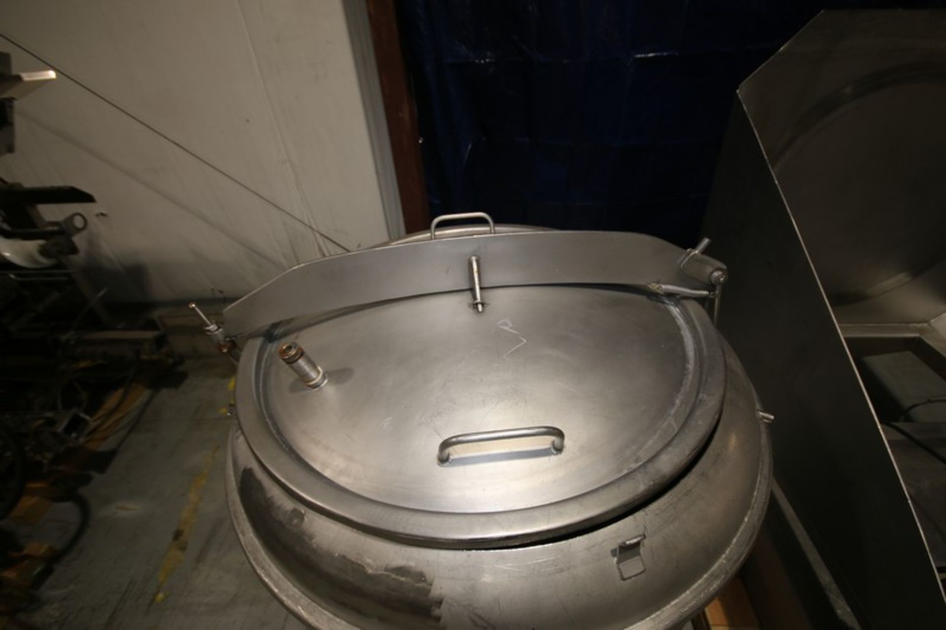 Aprox. 39" W x 46" H Portable S/S Tanks, with Welded Inside Baffles & Lid (INV#92818) (Located @ the - Image 6 of 6