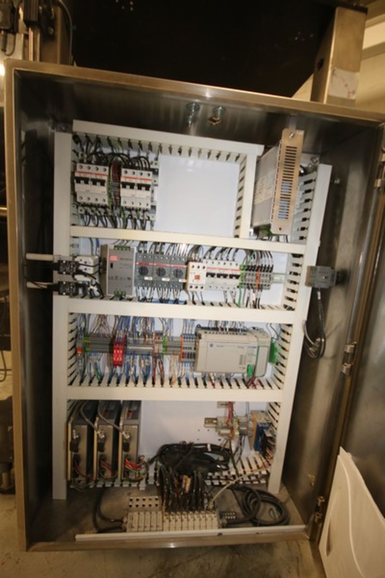 Matrix VFFS Bagger, Model ELETE DS13, S/NSB11523, Allen Bradley Micrologix 1500 PLC Controller - Image 9 of 11