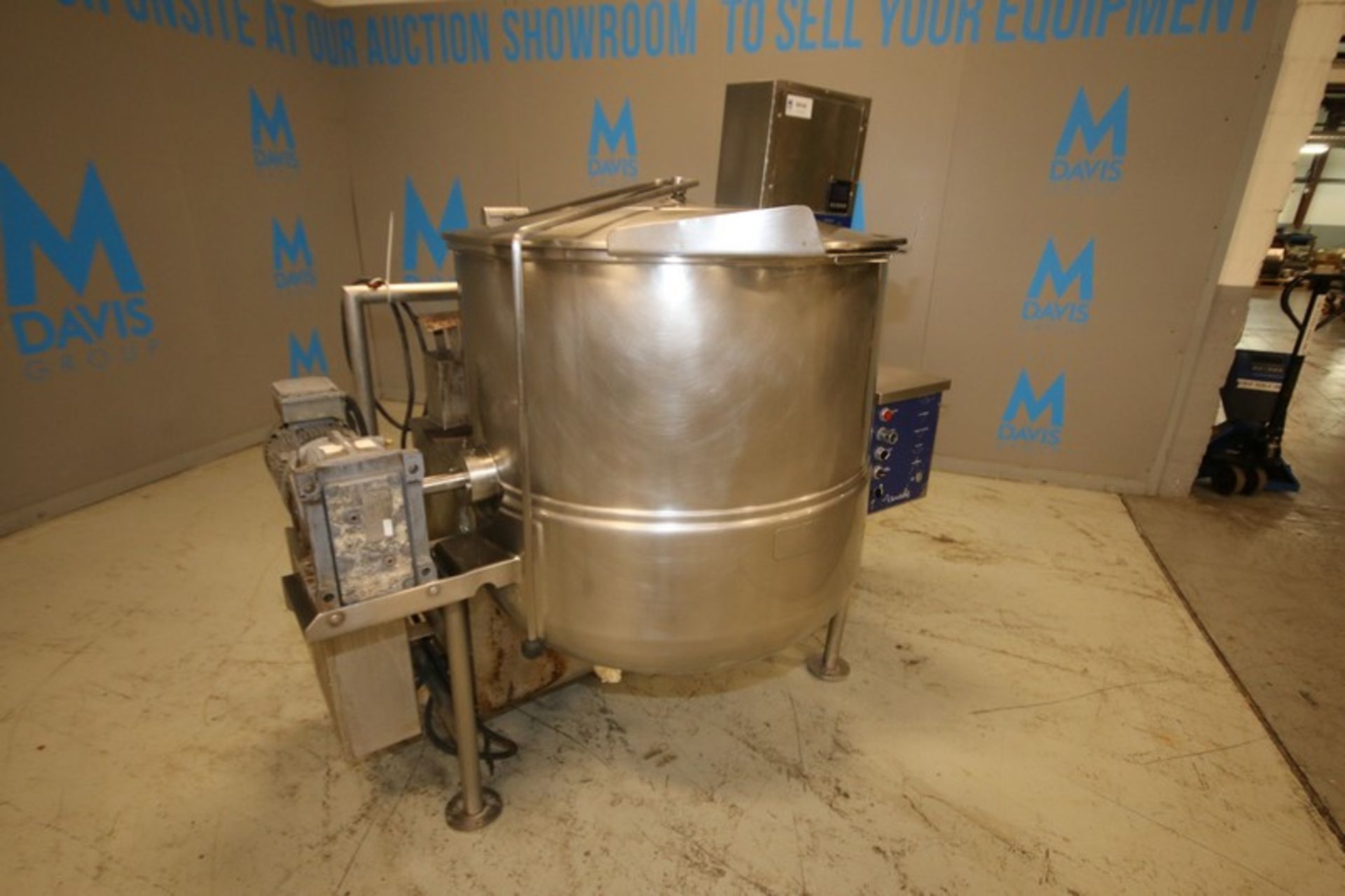 2006 Cleveland 100 Gallon, Jacketed S/S Tilting Kettle, Model HAMKGL100T, SN 3026-06B-01, with - Image 3 of 10