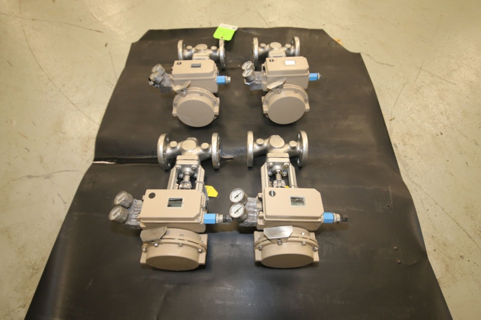 Lot of (4) Samson Pneumatic S/S Flow ControlValves, Type 321 with 3730 Positioner, Flanged Type ( - Image 2 of 2