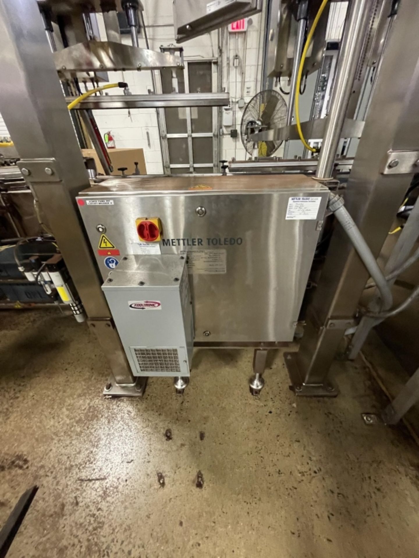 METTLER TOLEDO CONVEYORIZED CHECK WEIGHER, MODEL C3570 CM9400 XS, S/N 190282, (2019 MFG)(COST IN - Image 8 of 11