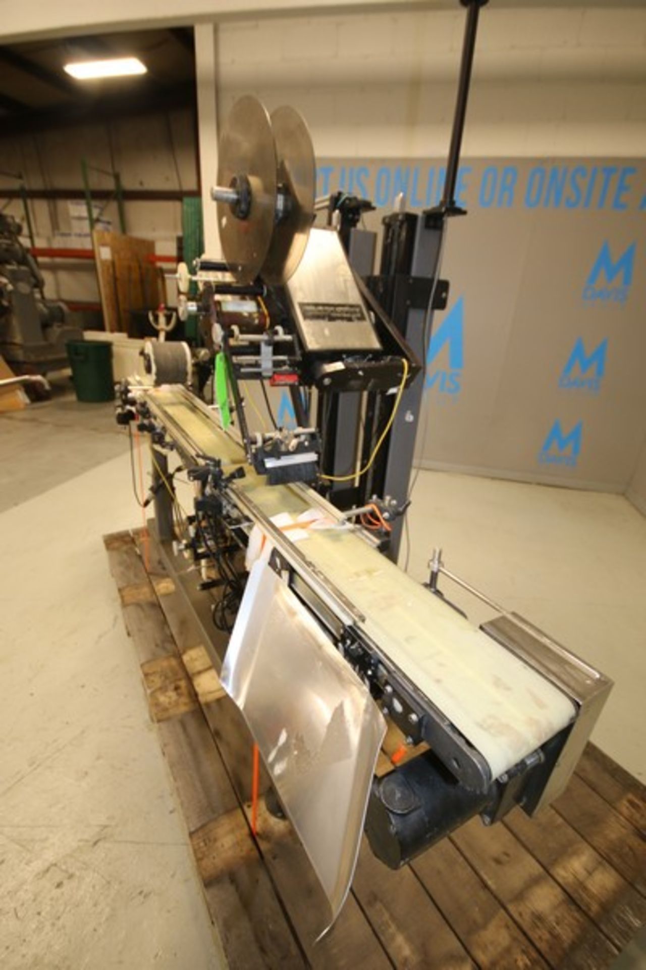 Versapply In-Line Labeler, with (2) Heads Models9100L & R-40PK, SN 98472 & 98692-01, with 7 L x 6" W - Image 2 of 8