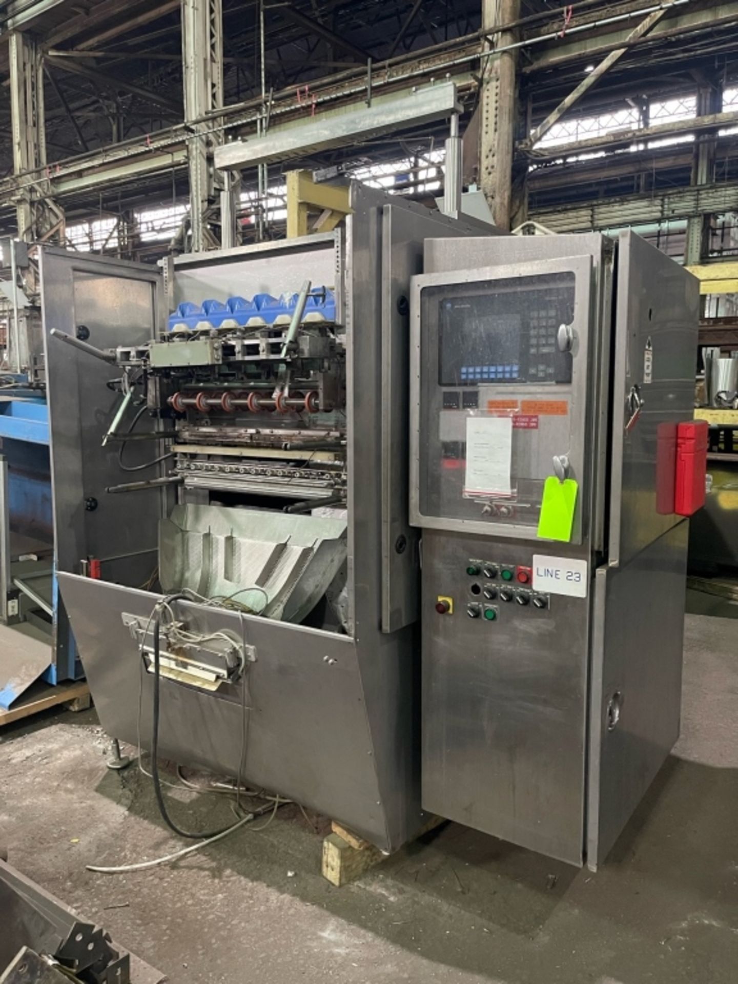 Winpack Vertical Form/Fill/Seal Pouch PackagingMachine, Model LD 32, SN 32008, with Allen Bradley